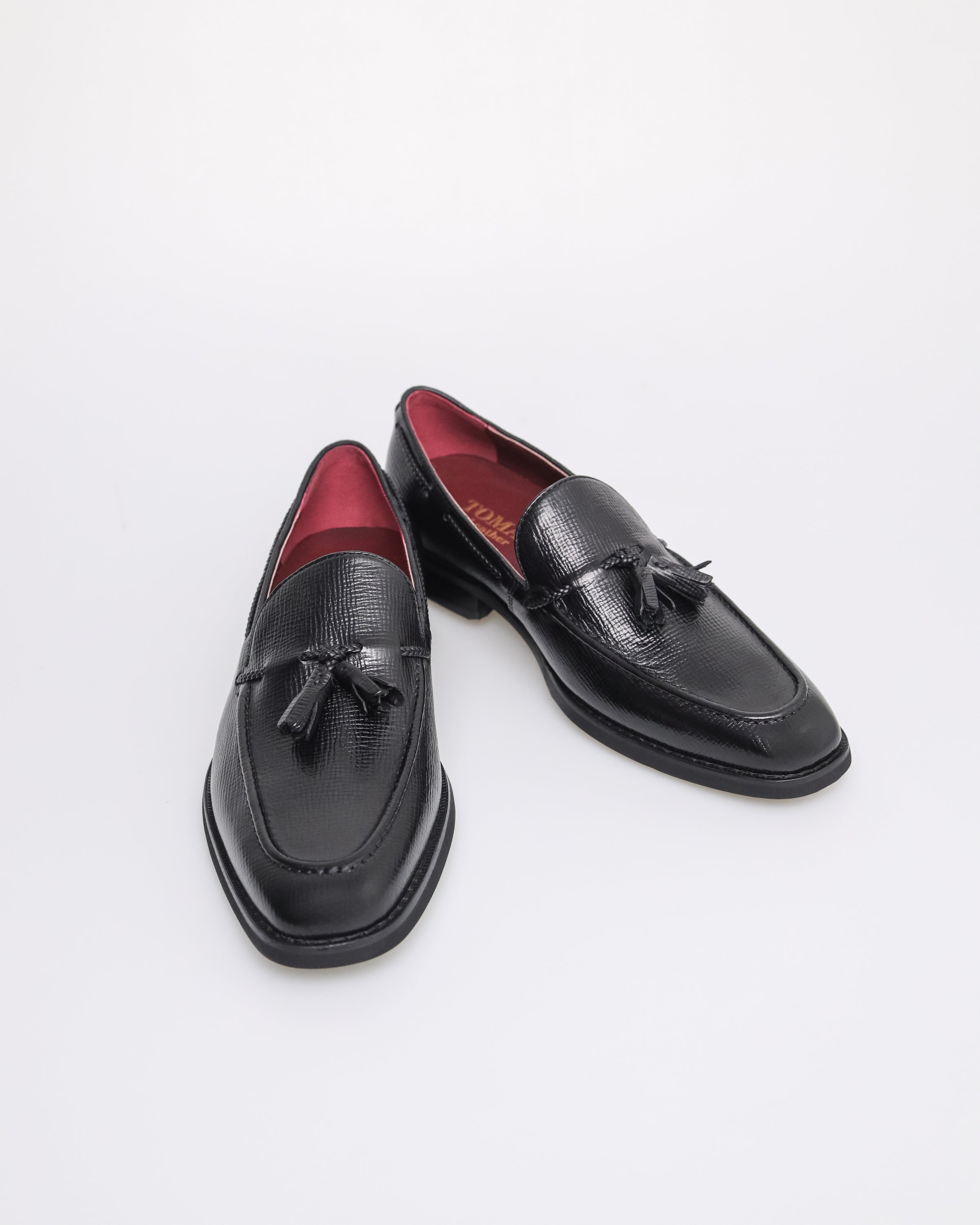 Tomaz HF092 Men's Shadow Tassel Loafers (Black)