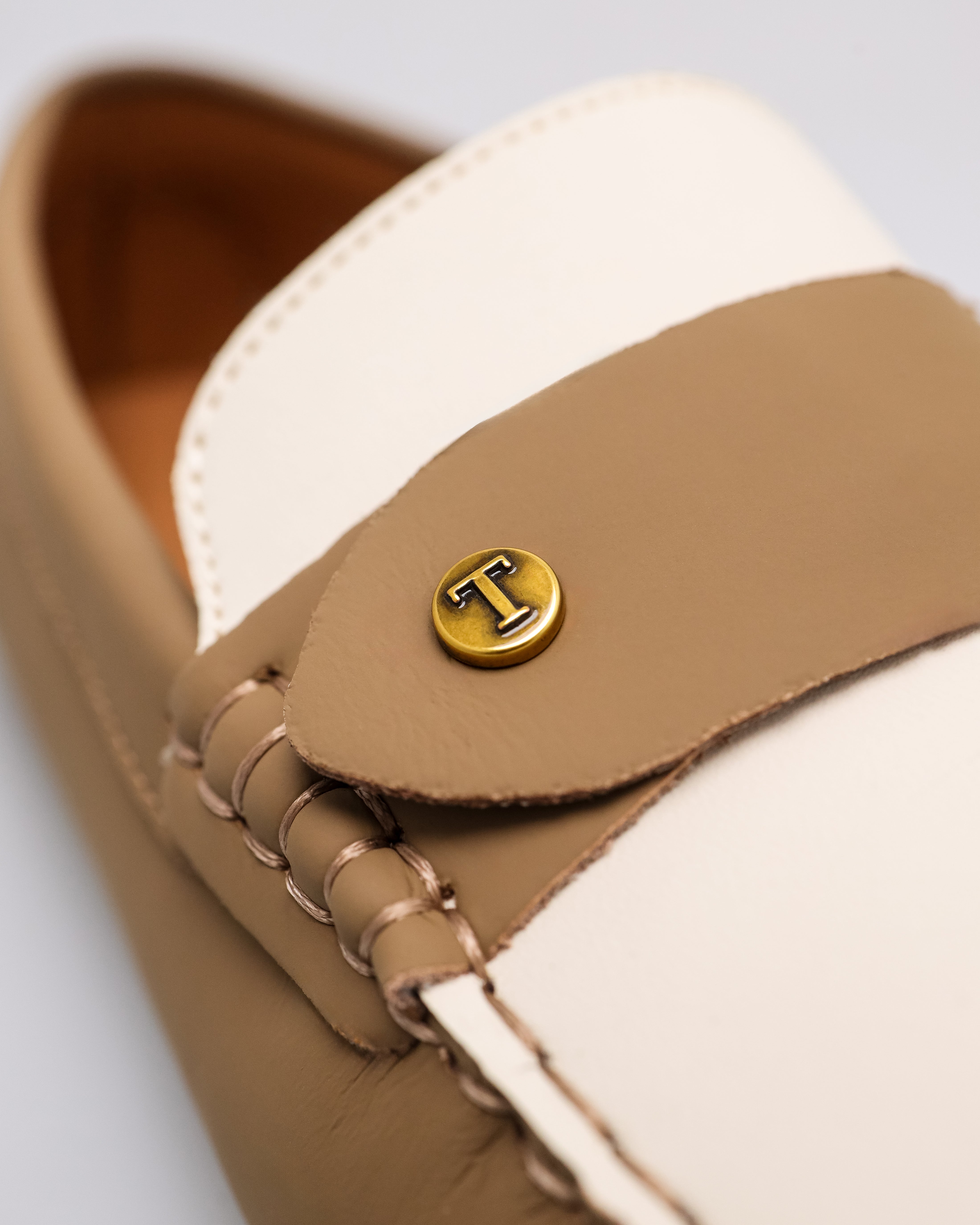 Tomaz C703 Men's Moccasins