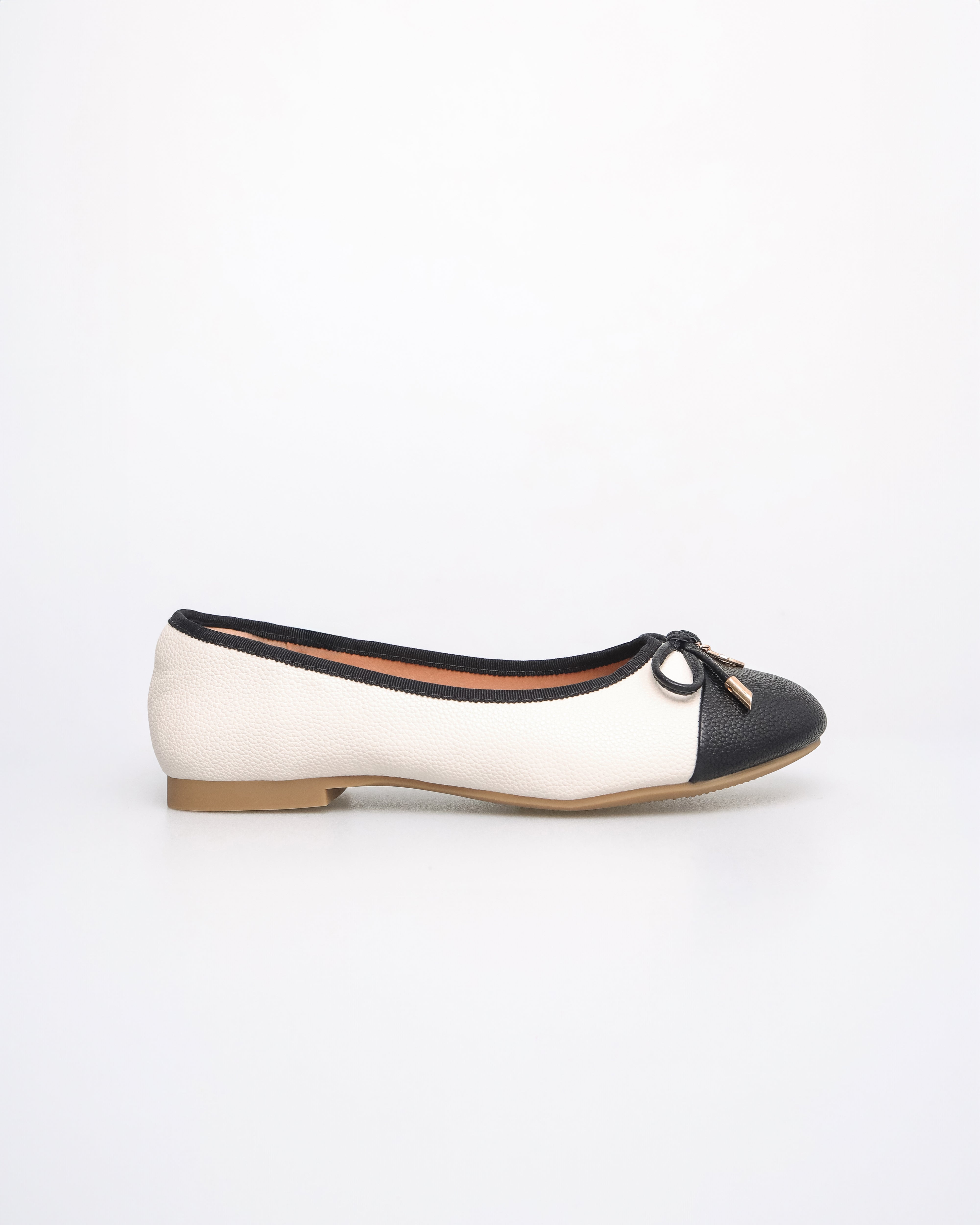 Tomaz FL048 Ladies Ribbon Two Tones Flats (Cream/Black)