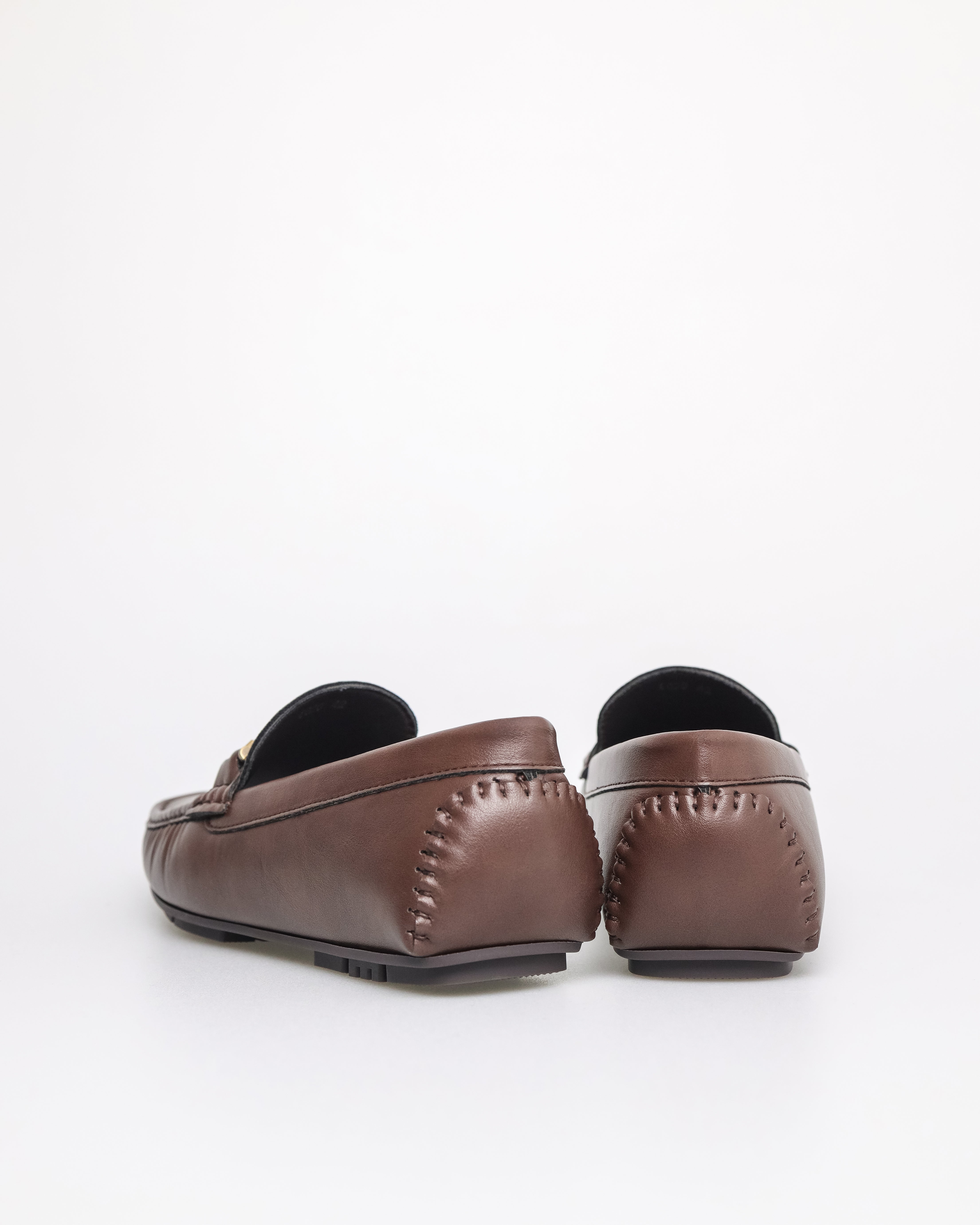 Tomaz C620 Men's Knit Accent Buckle Moccasins (Coffee)