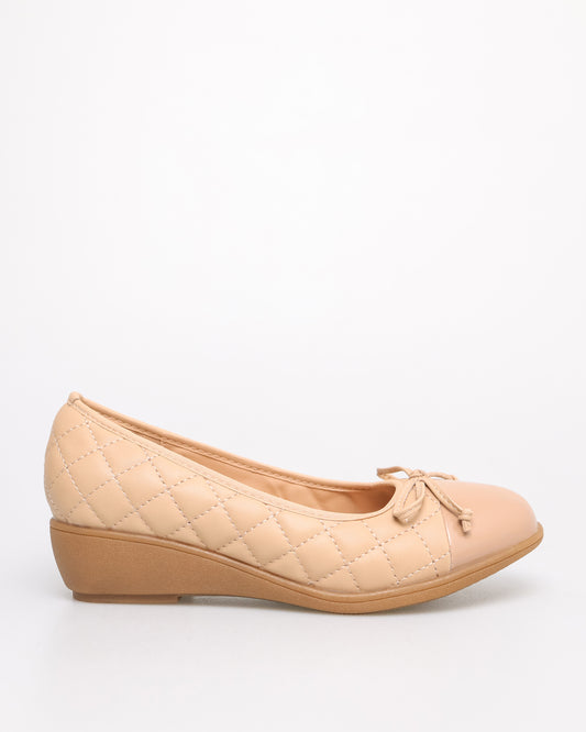 Tomaz YX186 Ladies Ribbon Quilted Flats (Camel)