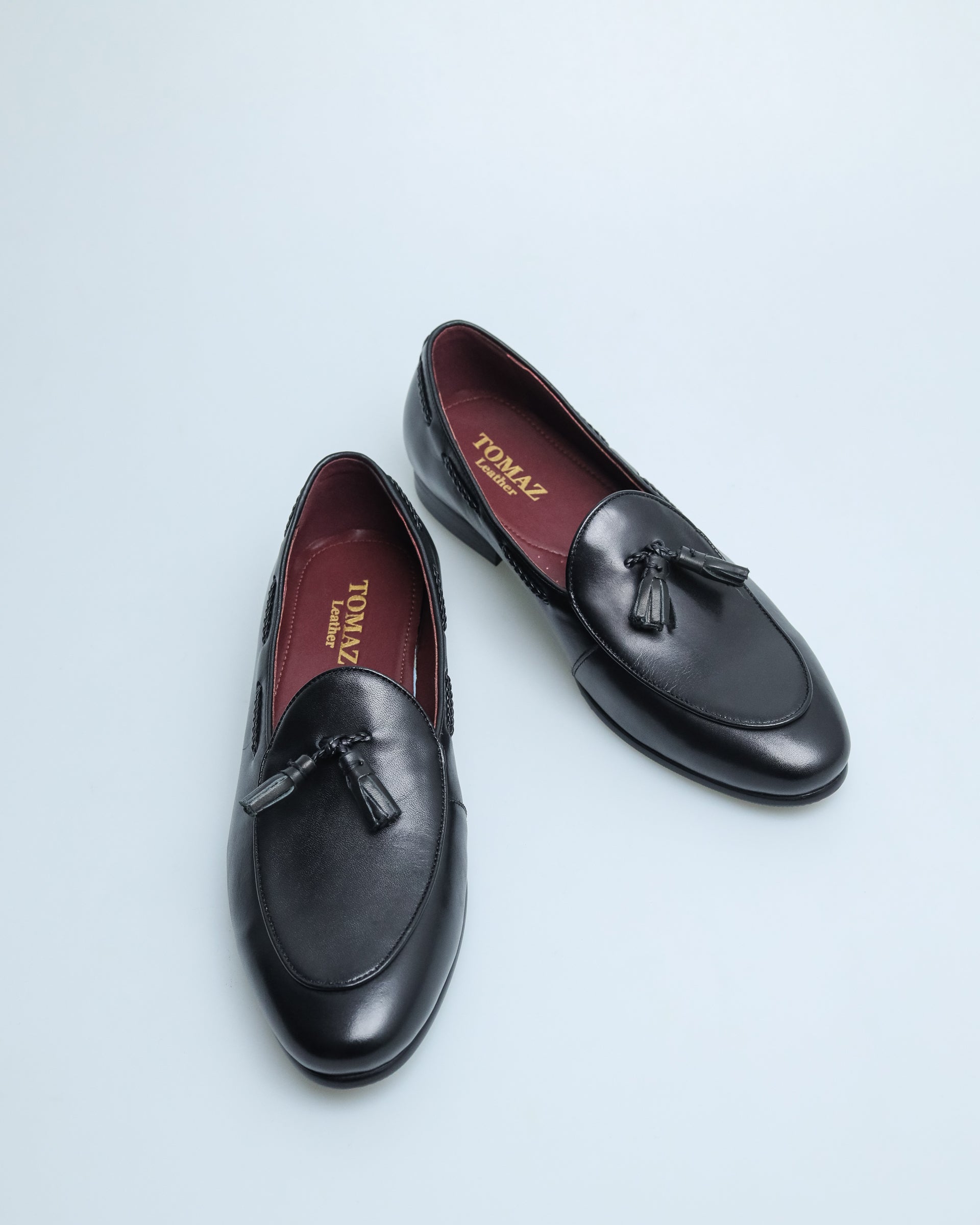 Tomaz HF056 Men's Tassel Loafer (Black)