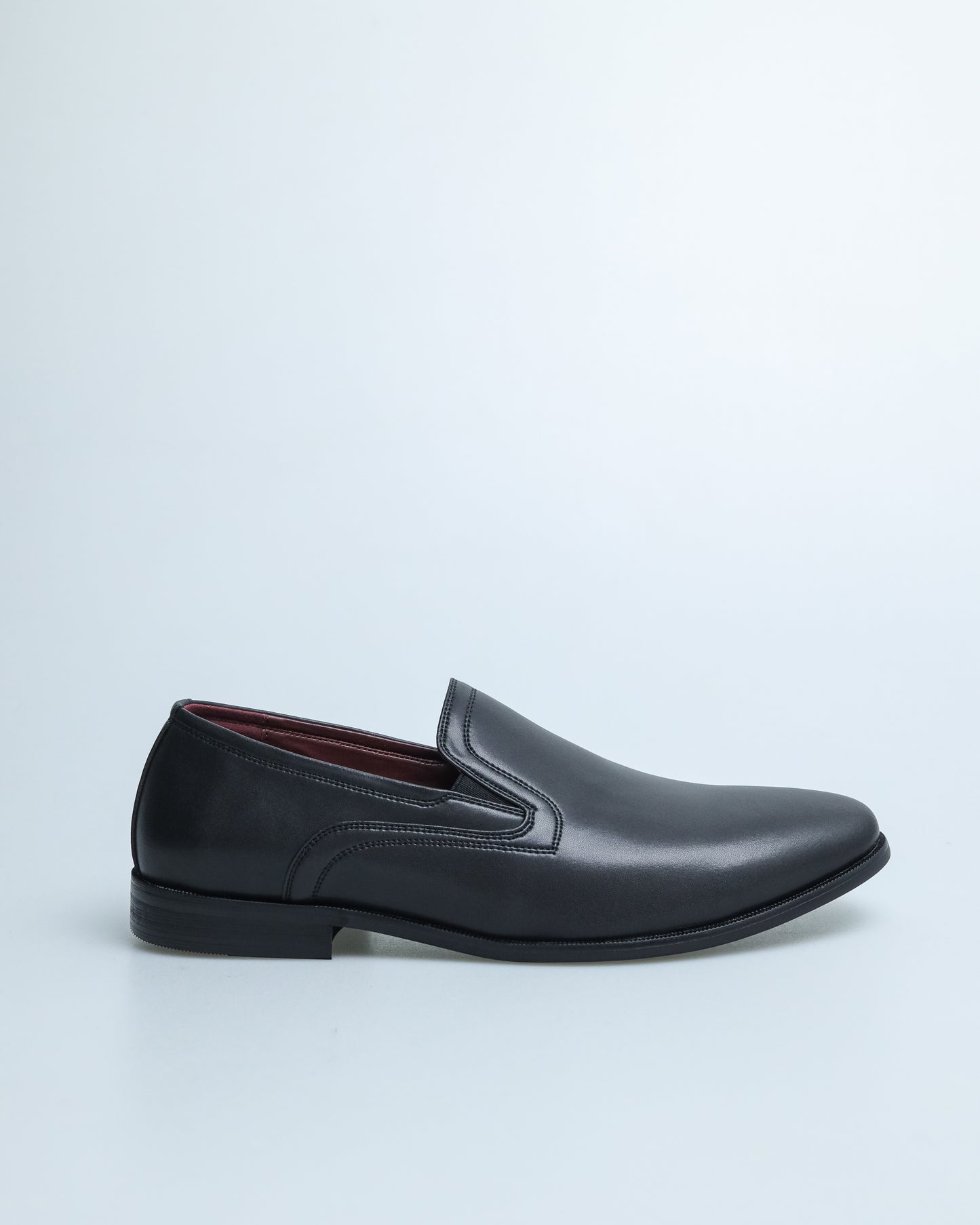 Tomaz HF057 Men's Plain Toe Slip On (Black)