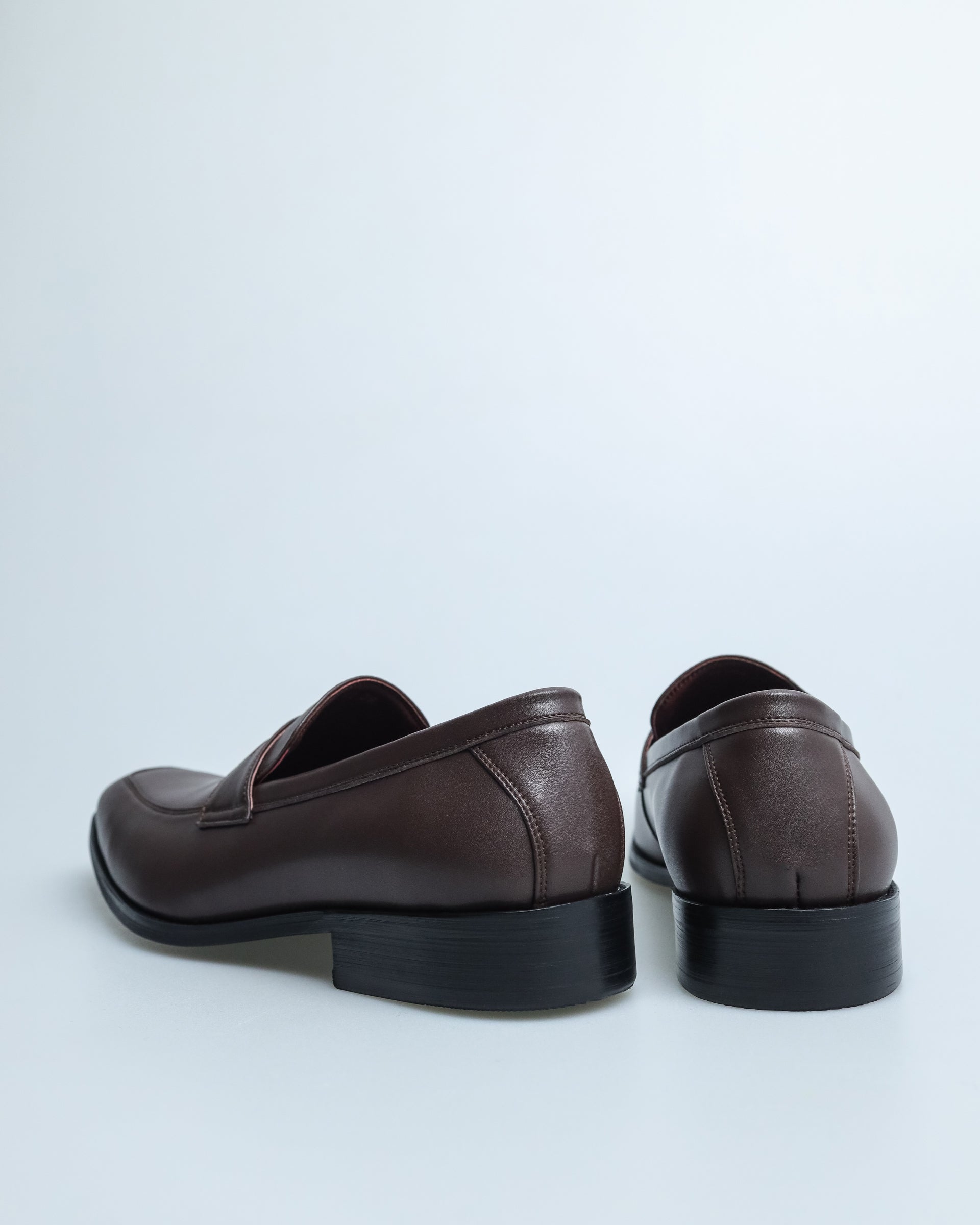 Tomaz HF062 Men's Penny Loafer (Coffee)