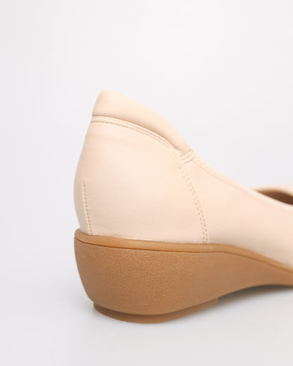 Tomaz YX174 Ladies Formal Wedges (Beige)