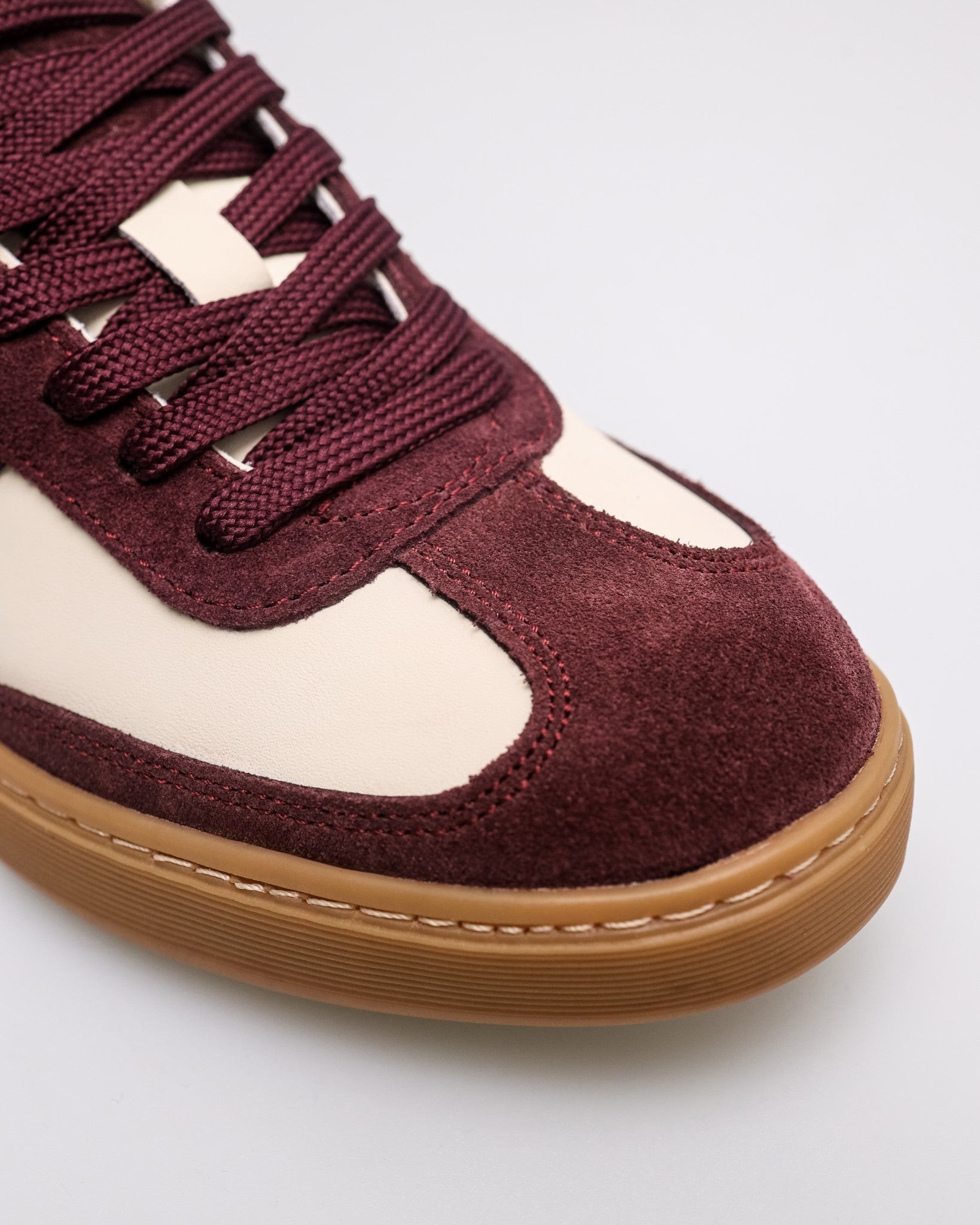 #color_maroon/beige