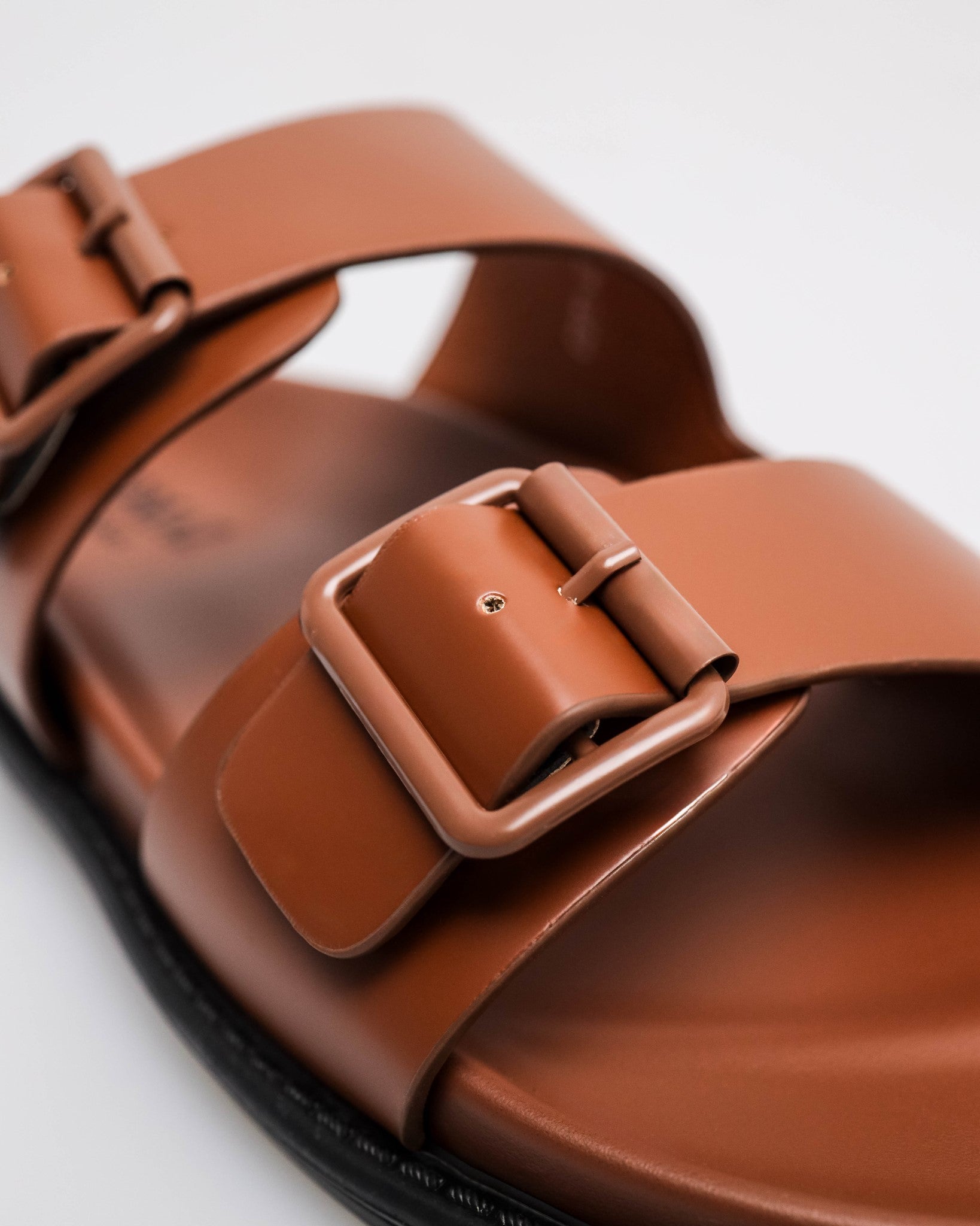 #color_brown
