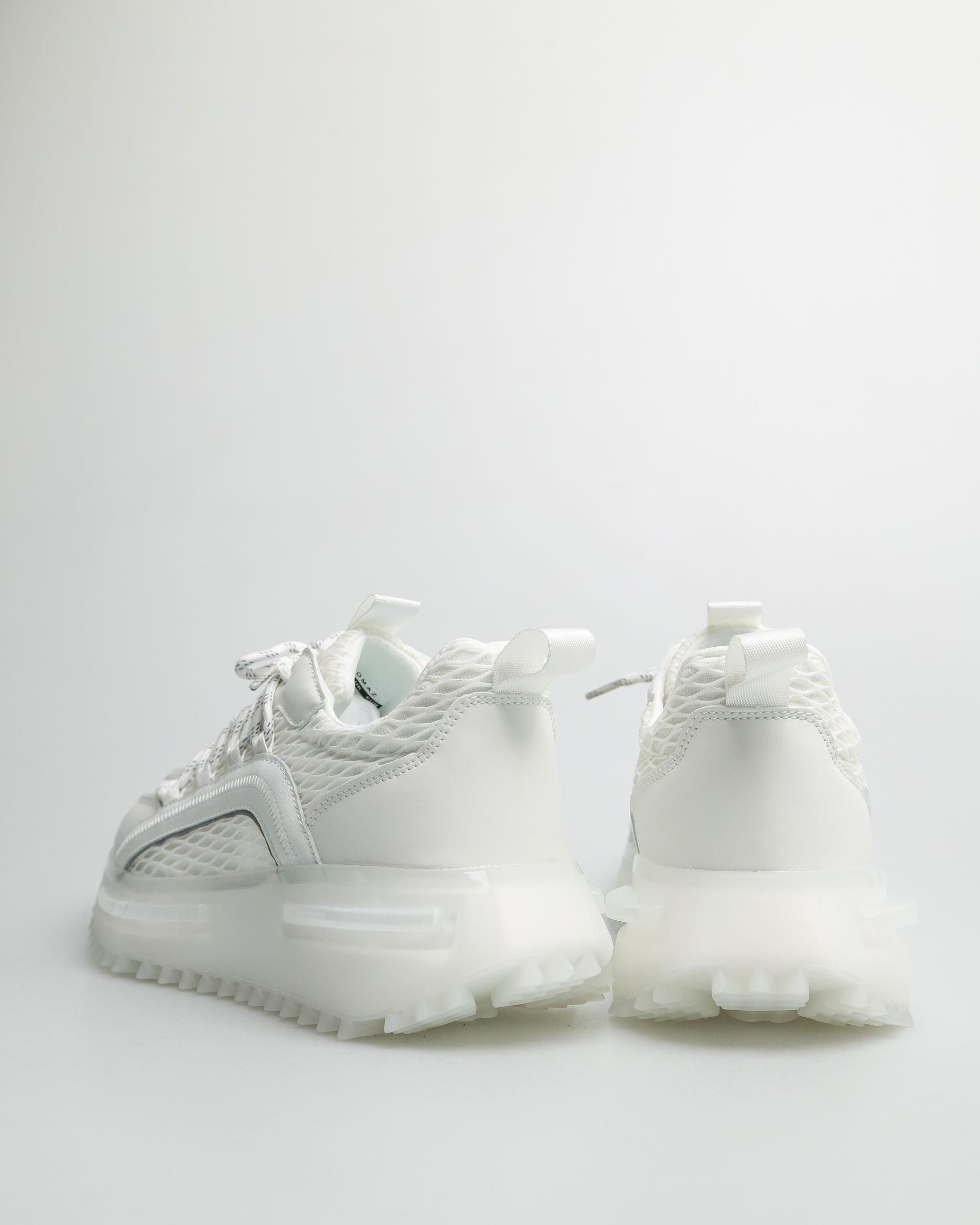 Tomaz DS003 Unisex Sneakers (White)