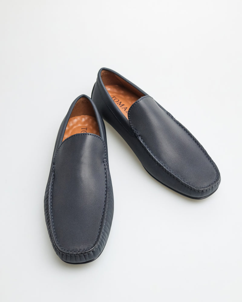 
                  
                    Load image into Gallery viewer, Tomaz C492 Men&amp;#39;s Plain Moccasins (Navy)
                  
                