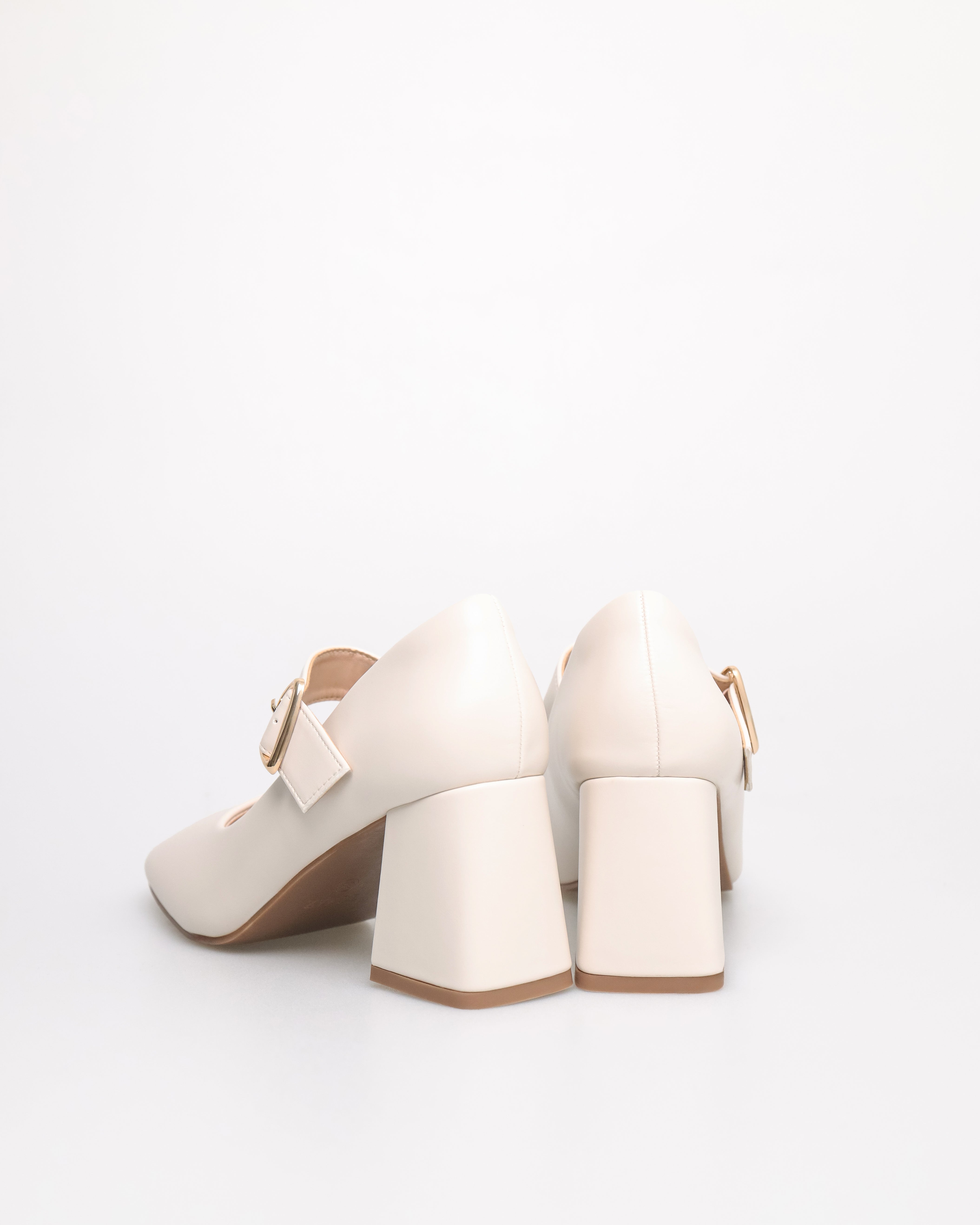 Tomaz NN350 Ladies Pointy Ballerina Heels (Cream)