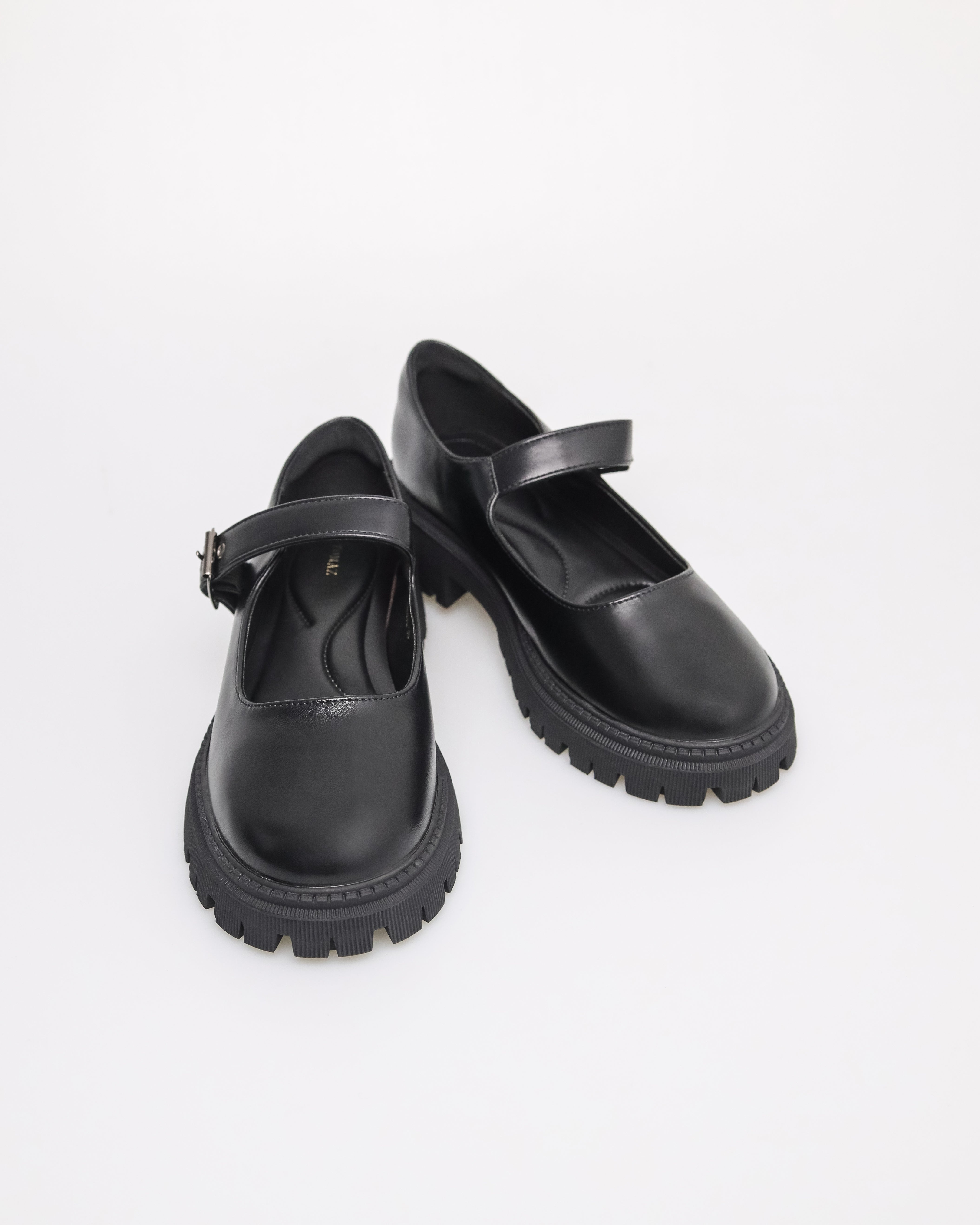 Tomaz NN392 Ladies Mary Jane Platform Loafer (Black)