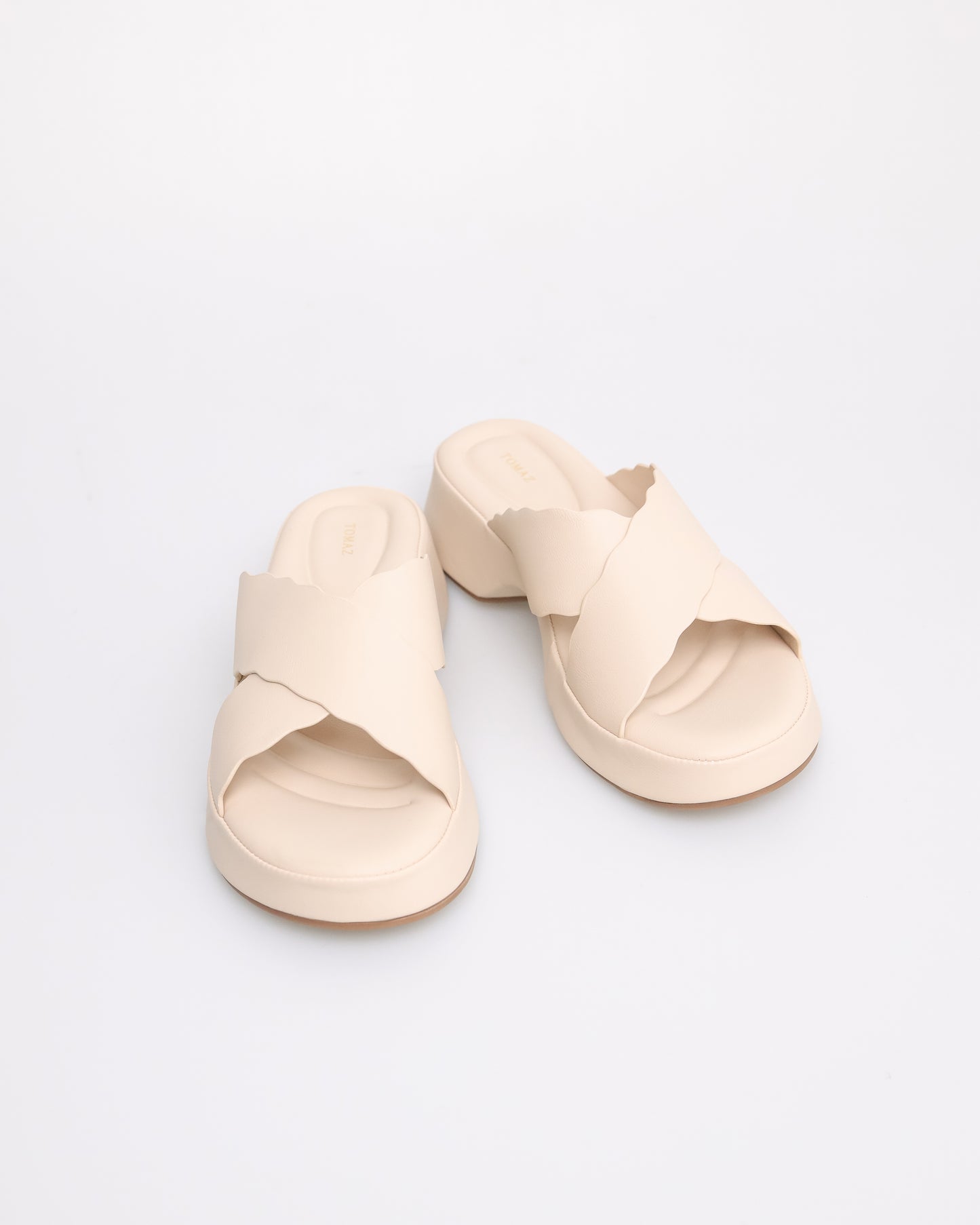 Tomaz NN422 Ladies Wavy Sandals (Cream)