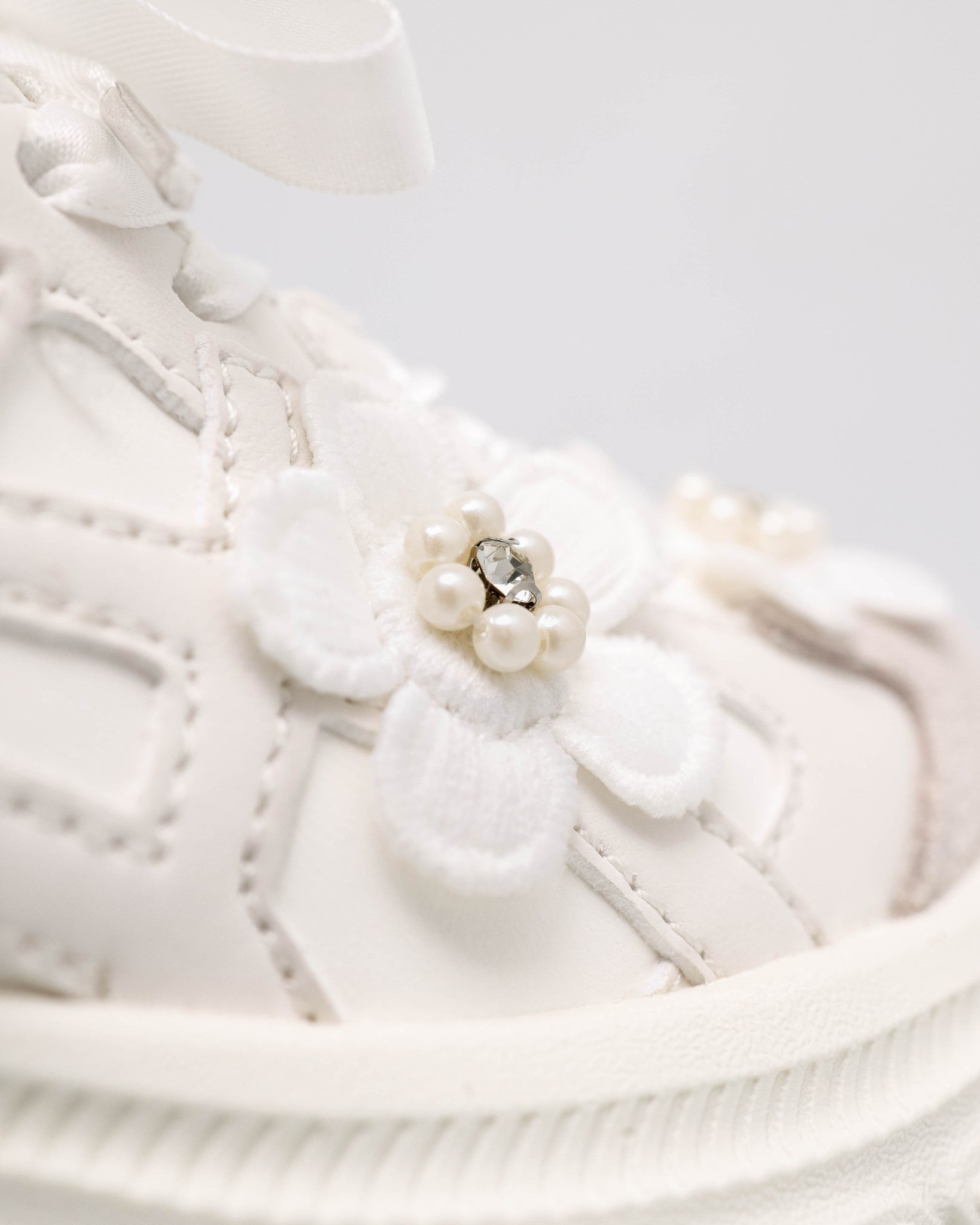 #color_white