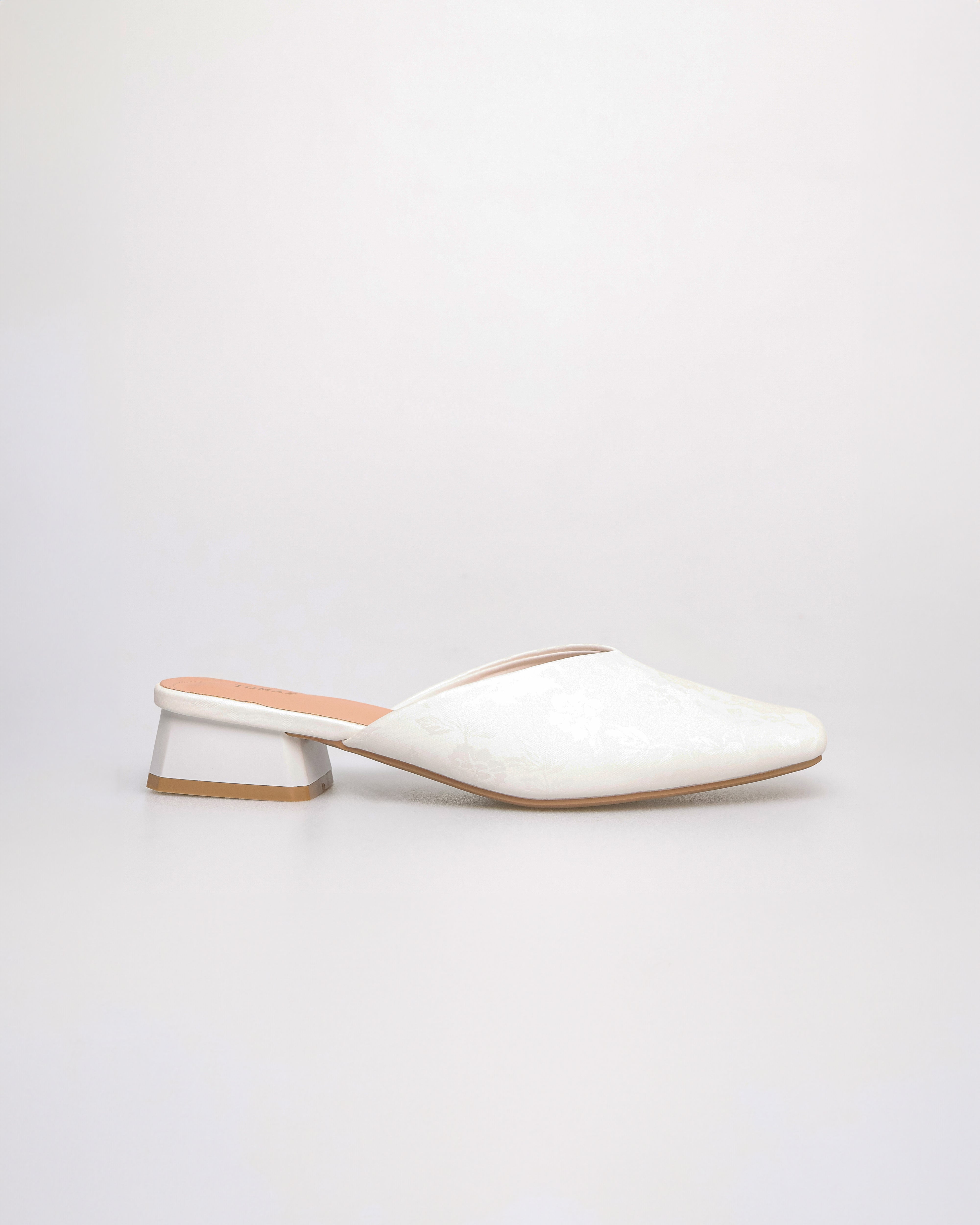 Tomaz NN458 Ladies Flowery Mules (White)