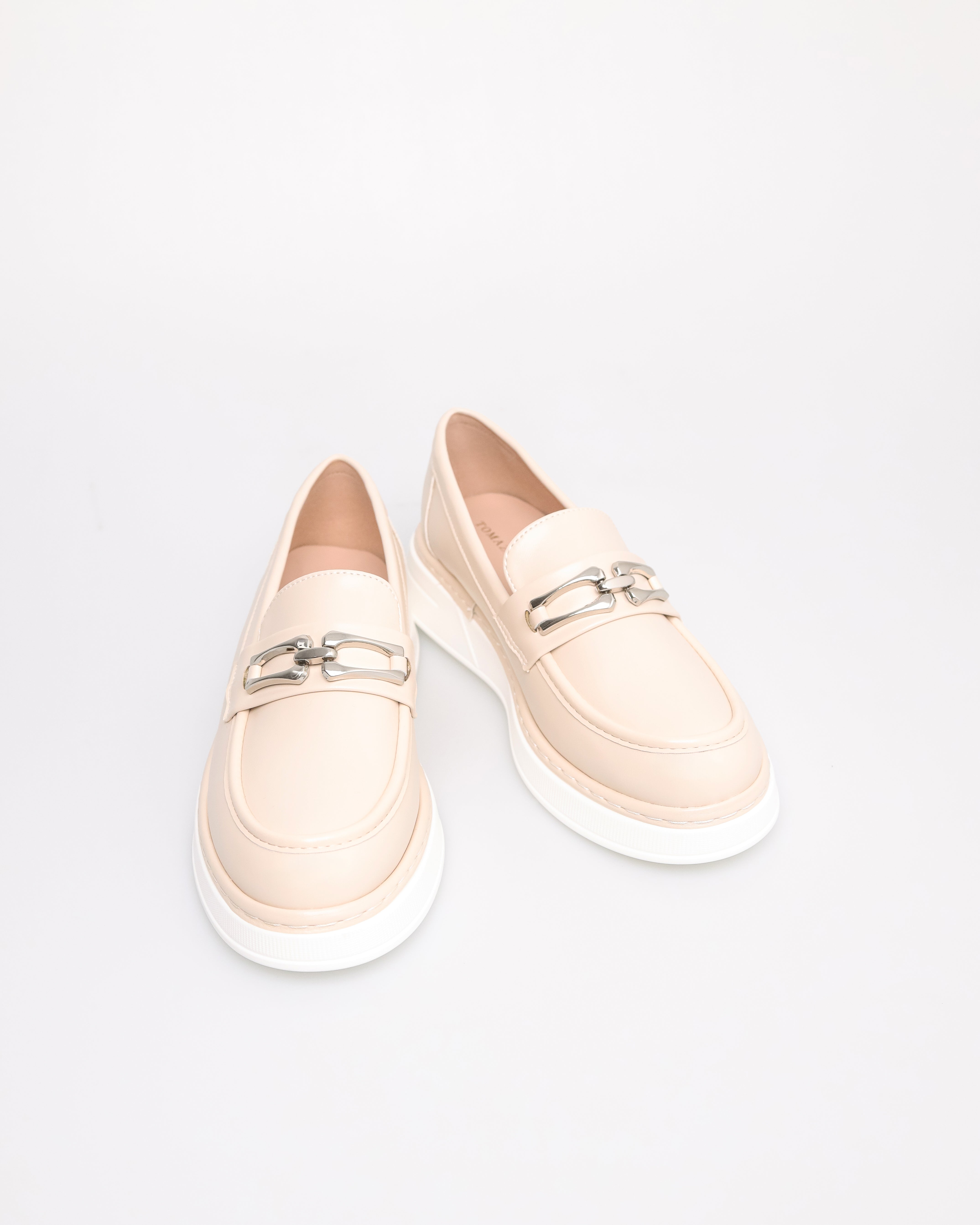 Tomaz NN404 Ladies Buckle Loafers (Cream)