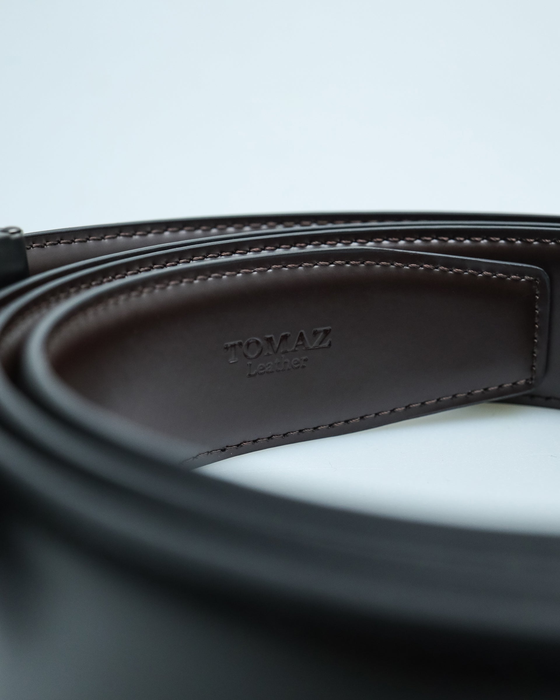 Tomaz AB107 Men's Reversible Leather Belt (Black/Brown)