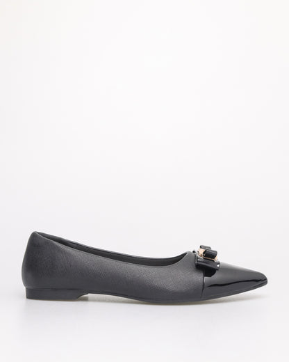 Tomaz NN381 Ladies Pointy Gold Tone Bow Flats (Black)