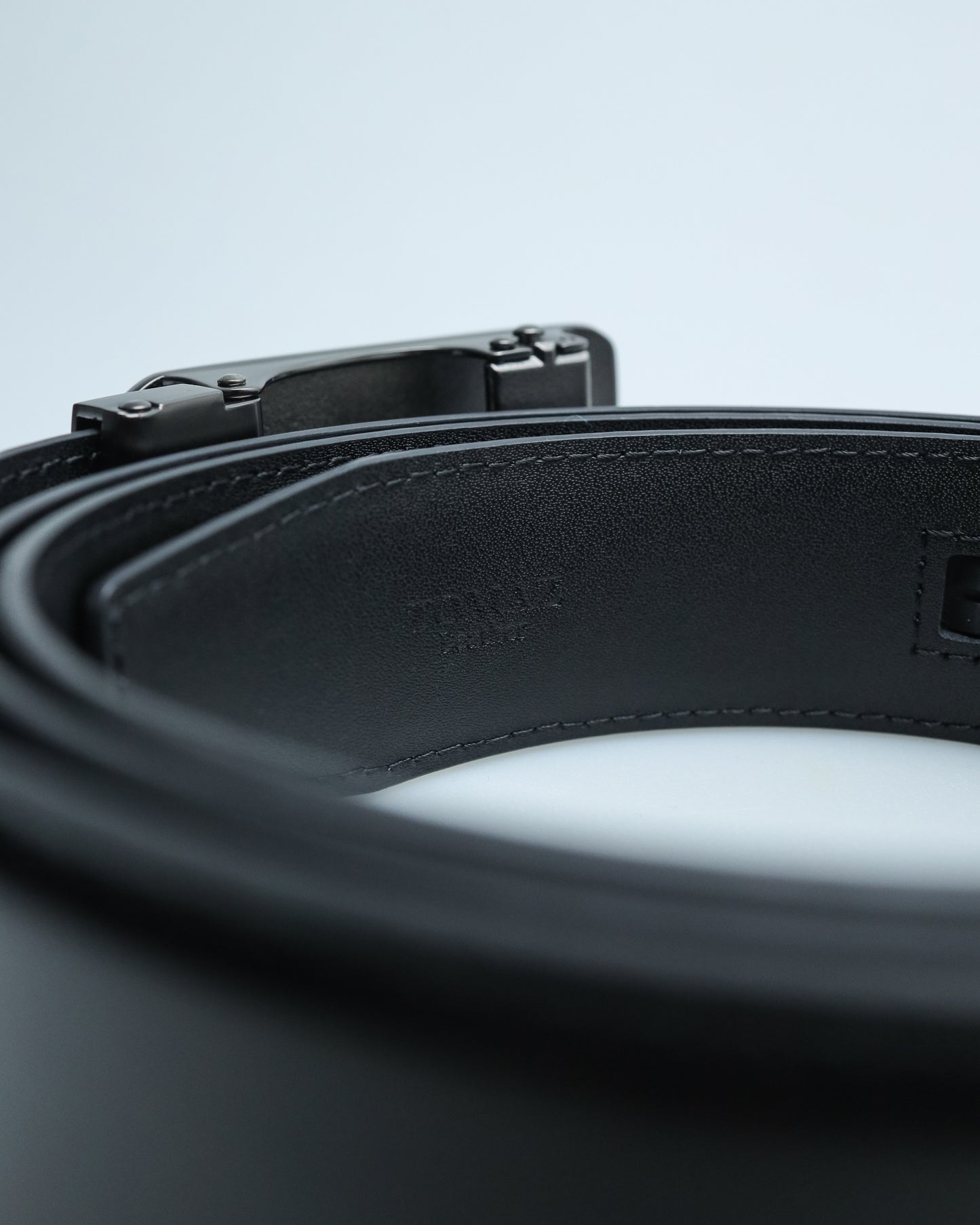 Tomaz AB081 Men's Automatic Leather Belt (Black)