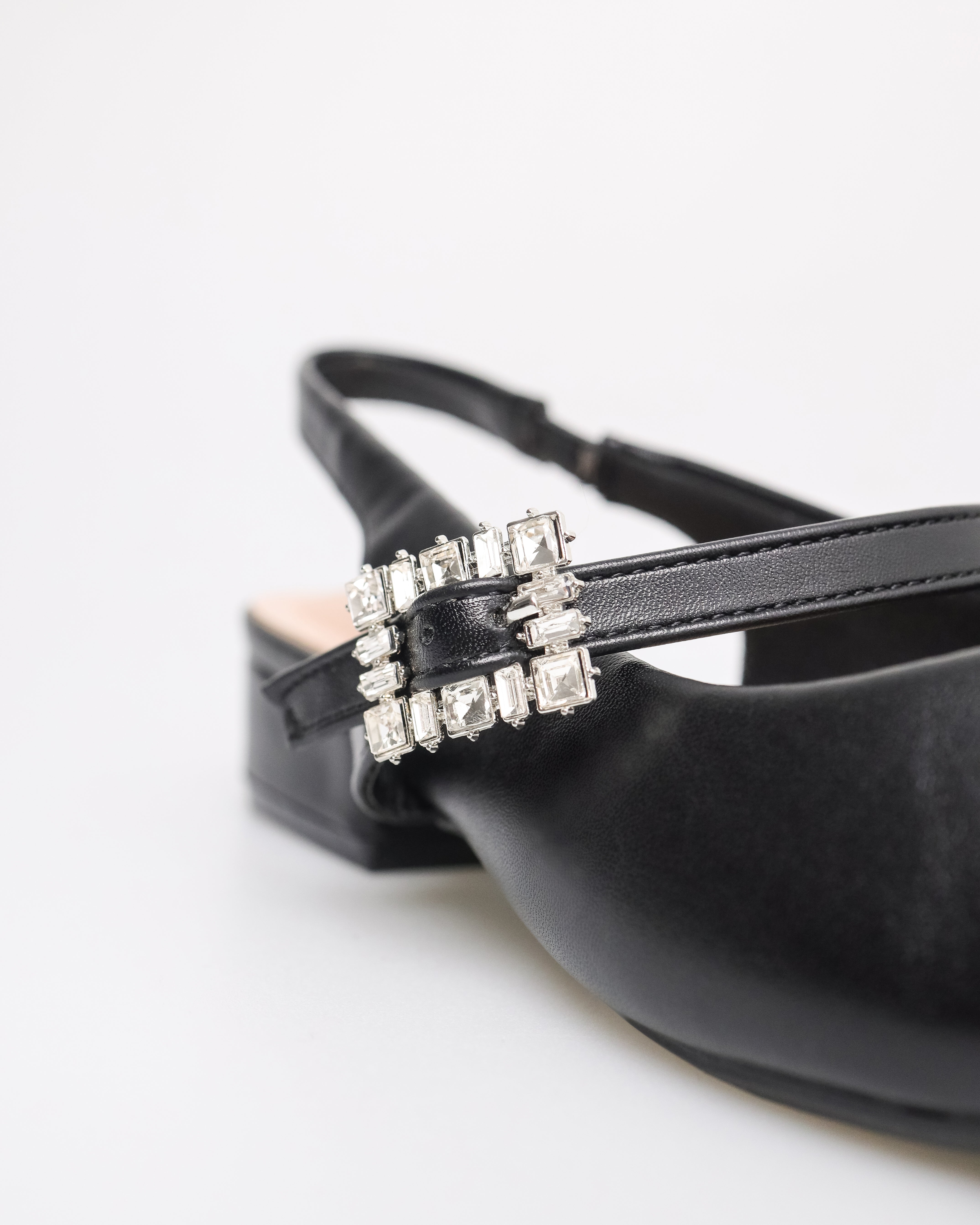 Tomaz NN430 Ladies Pointy Crystal Buckle Heels (Black)