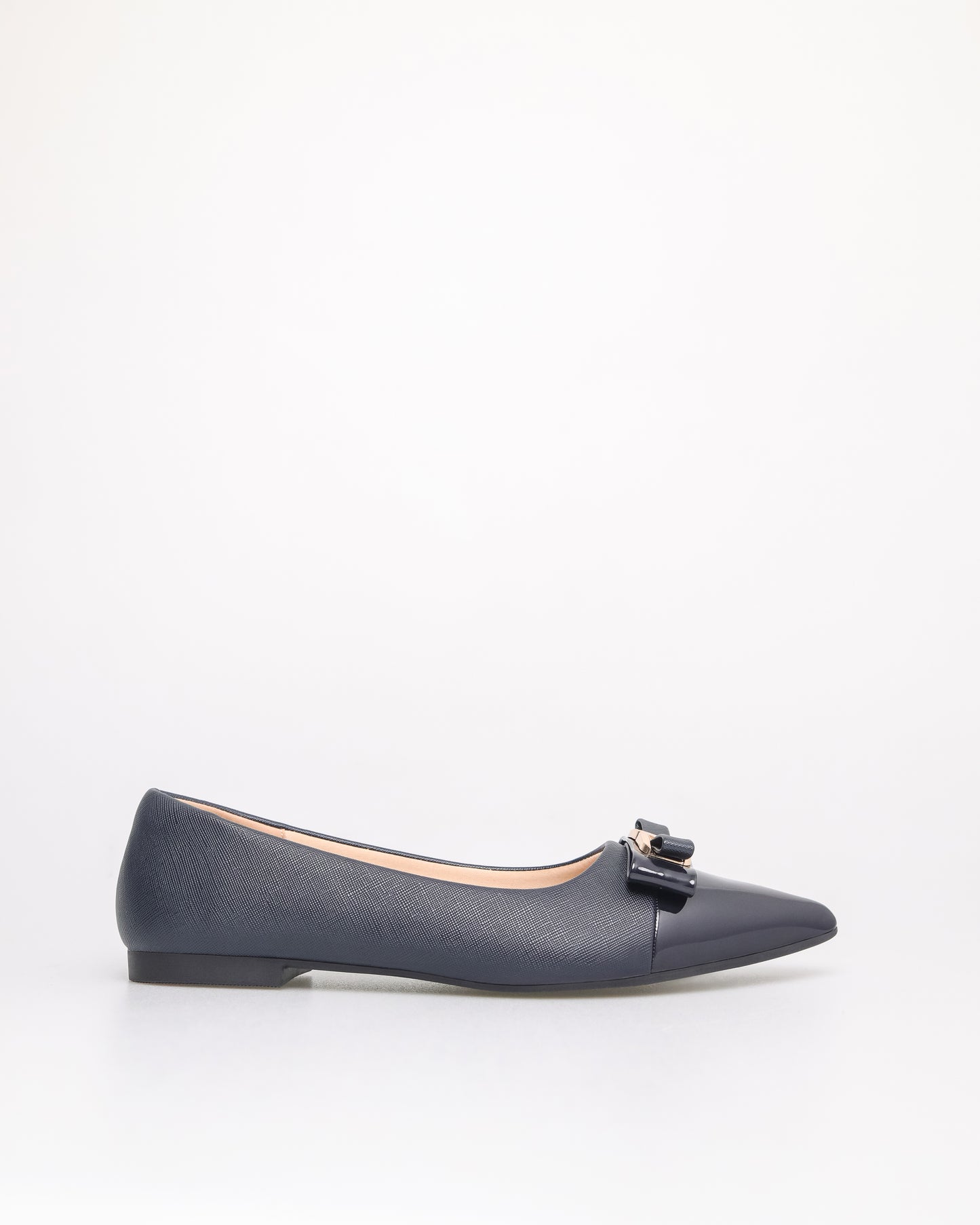 Tomaz NN381 Ladies Pointy Gold Tone Bow Flats (Navy)