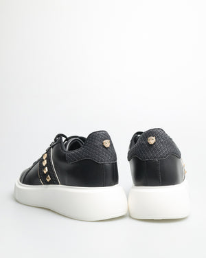
                  
                    Load image into Gallery viewer, Tomaz YX116 Ladies Studded Sneakers (Black)
                  
                