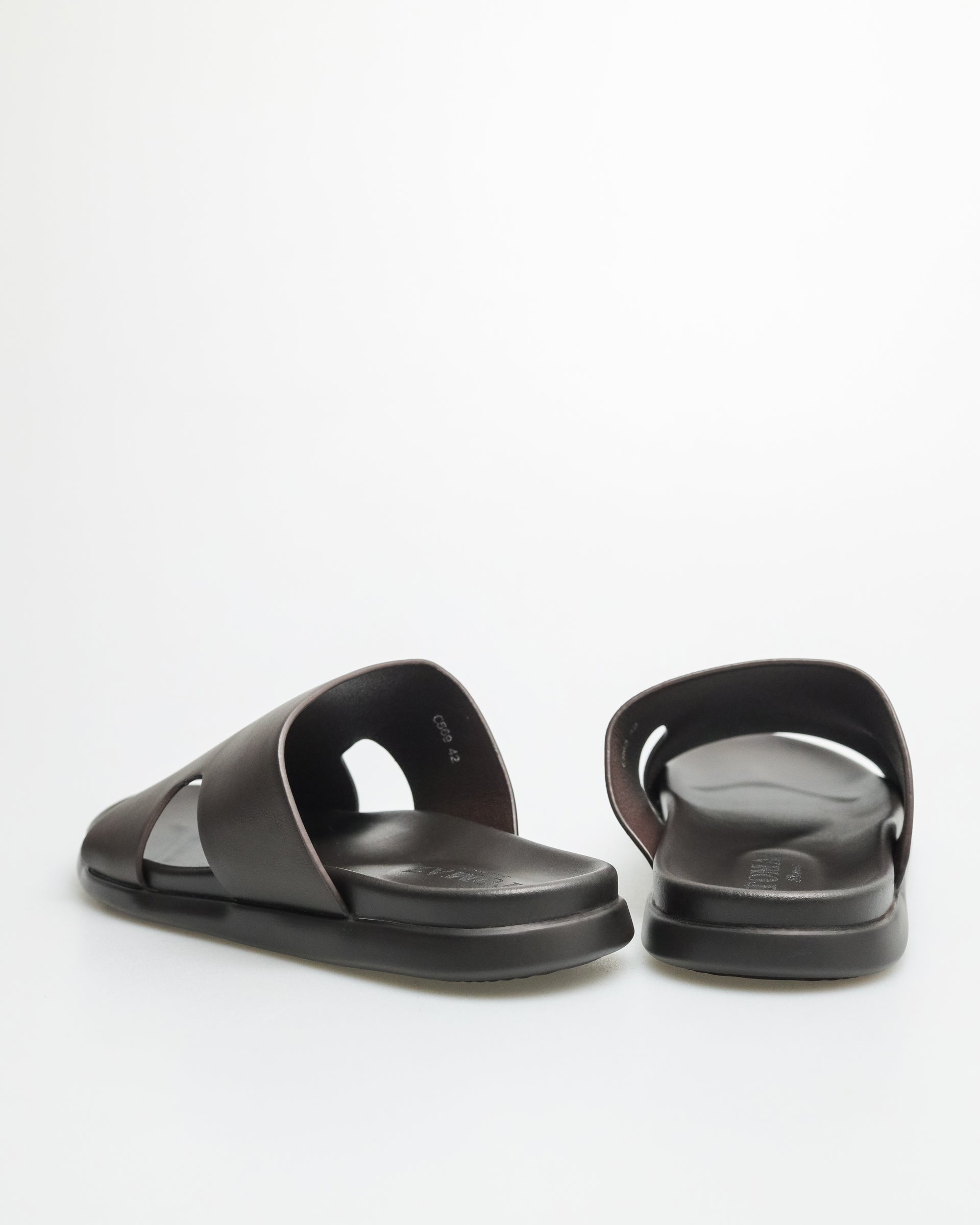 Tomaz C569 Men's Sandal (Coffee)