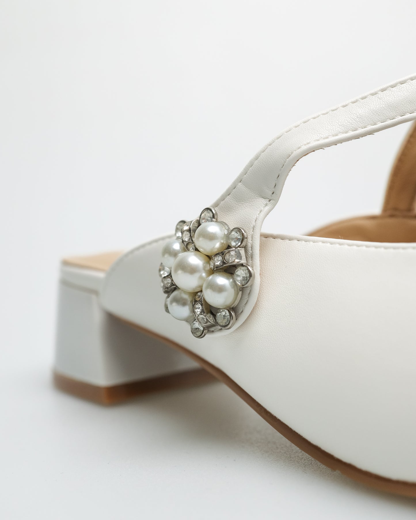 Tomaz YX110 Ladies Flower Gem Heels (White)