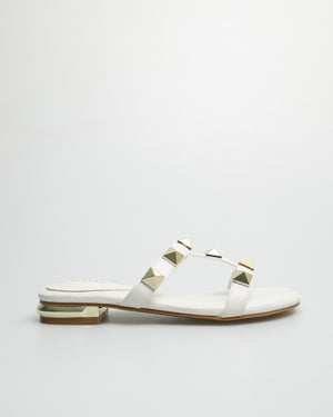 
                  
                    Load image into Gallery viewer, Tomaz YX124 Ladies Gem Studded Flats (White)
                  
                