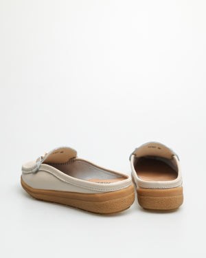 
                  
                    Load image into Gallery viewer, Tomaz YX127 Ladies Slip On Loafers (Beige)
                  
                
