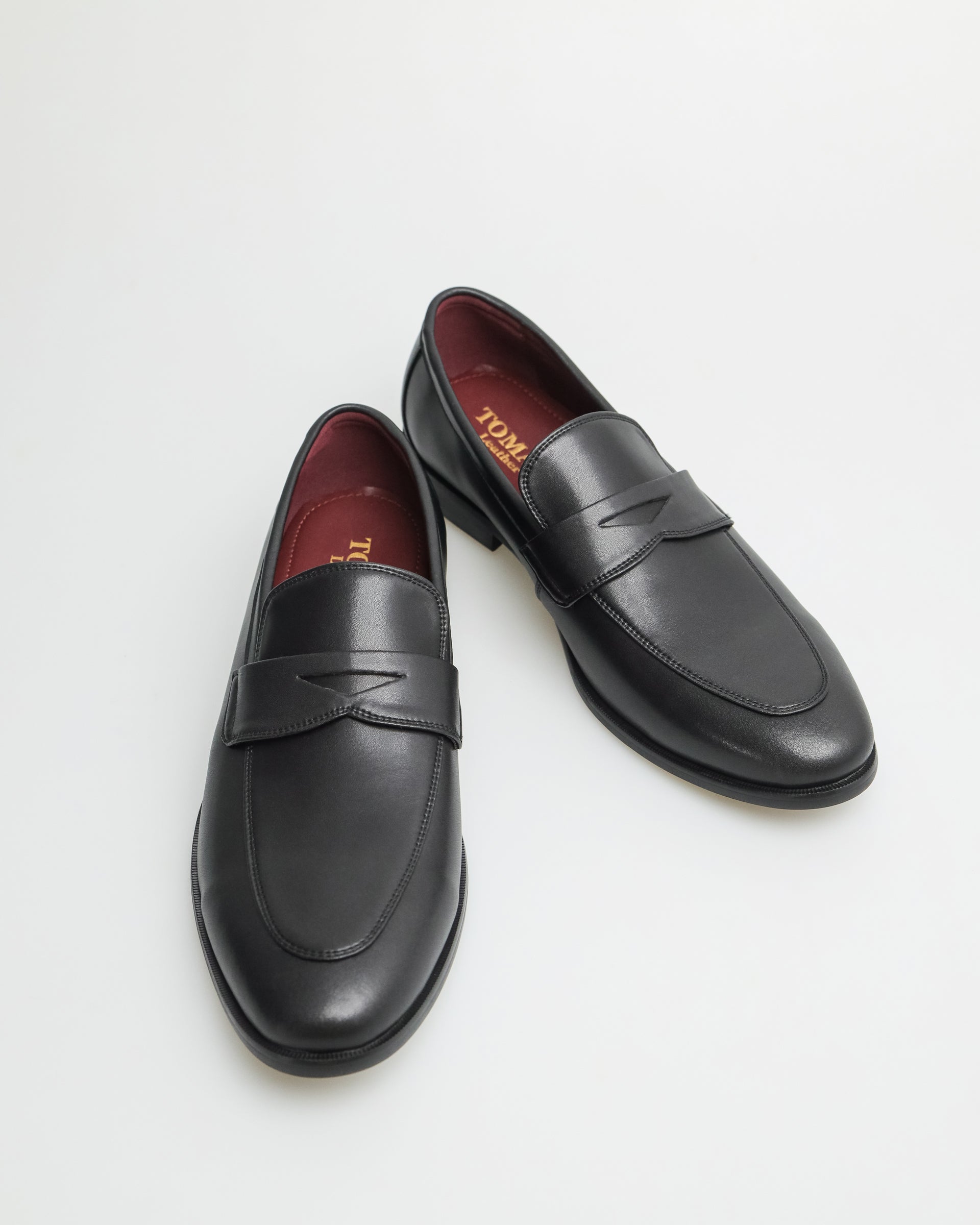 Tomaz HF059 Men's Penny Loafer (Black)