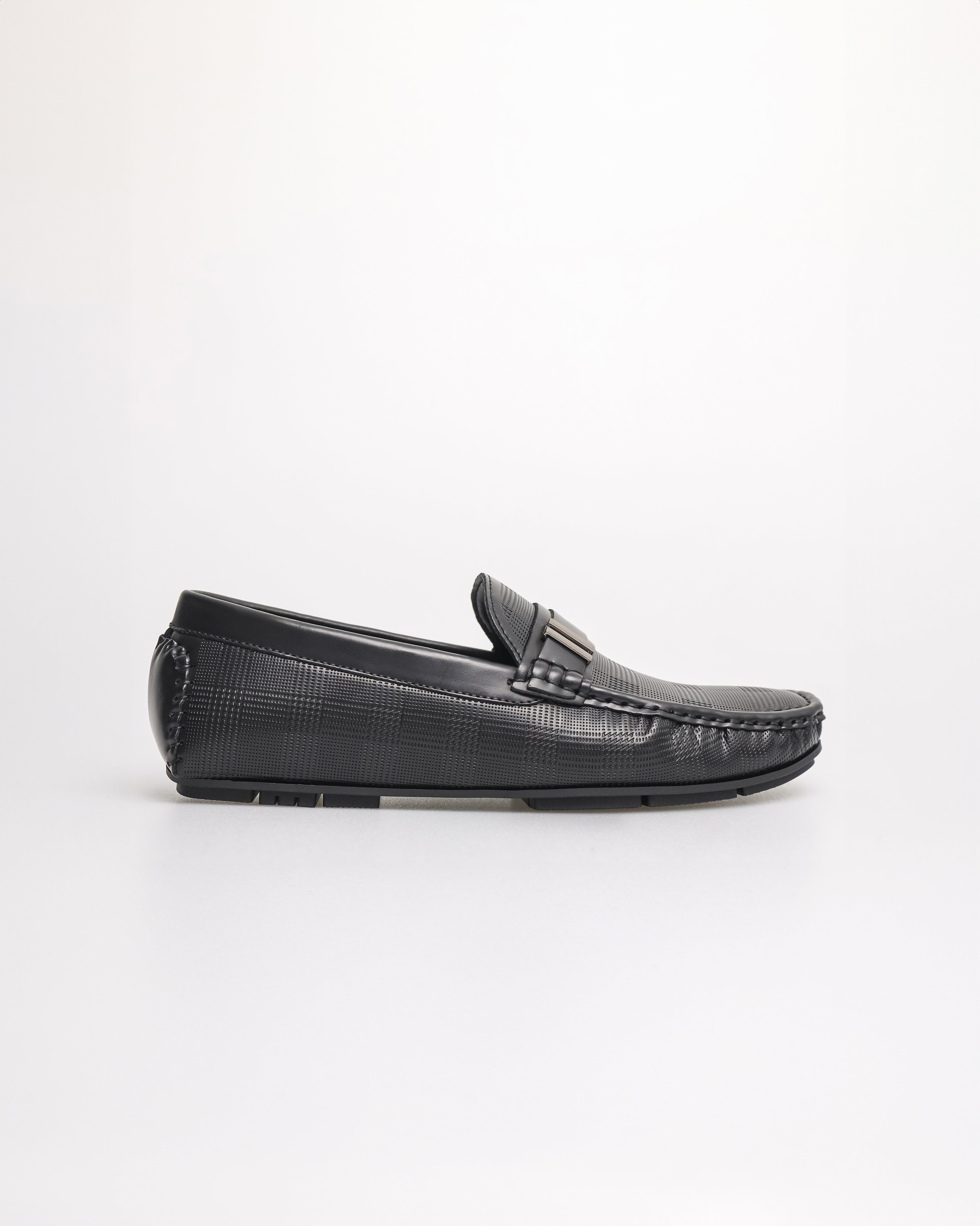 Tomaz C617 Men's Buckle Weave Moccasins (Black)