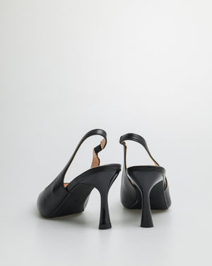 
                  
                    Load image into Gallery viewer, Tomaz NN111 Ladies Slingback Pointy Heels (Black)
                  
                