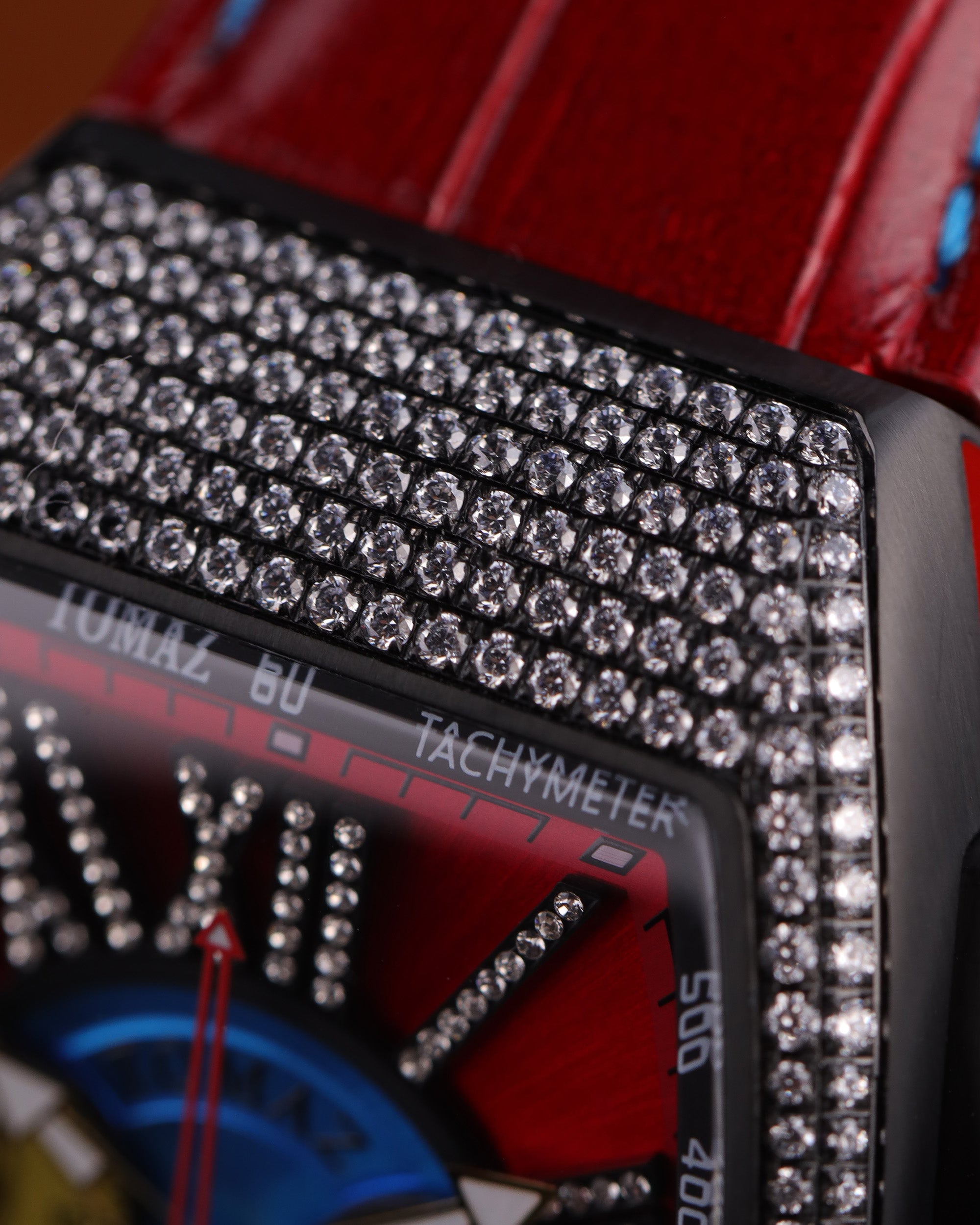 Jam Tangan Lelaki Tomaz TQ012A-D2 (Perak/Merah) dengan Swarovski (Tali Kulit Buluh Merah)