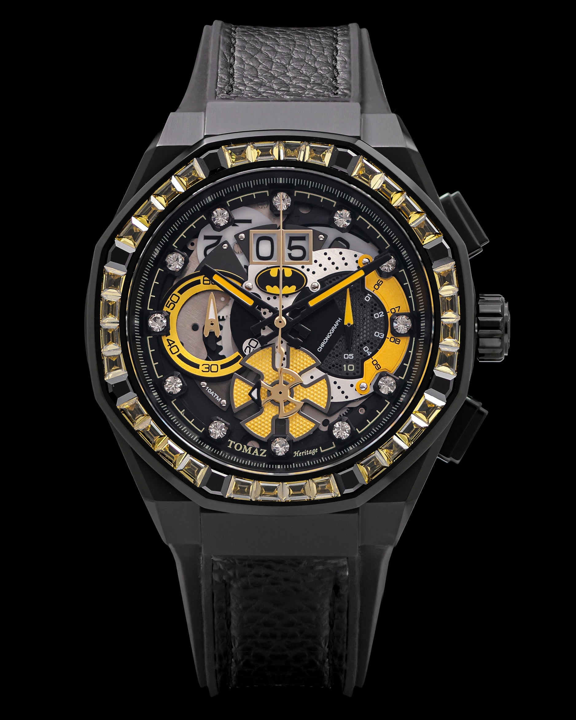 DC Batman TQ023P-D1 (Black/Yellow) with Black and Yellow Crystal (Black Leather with Silicone Strap)