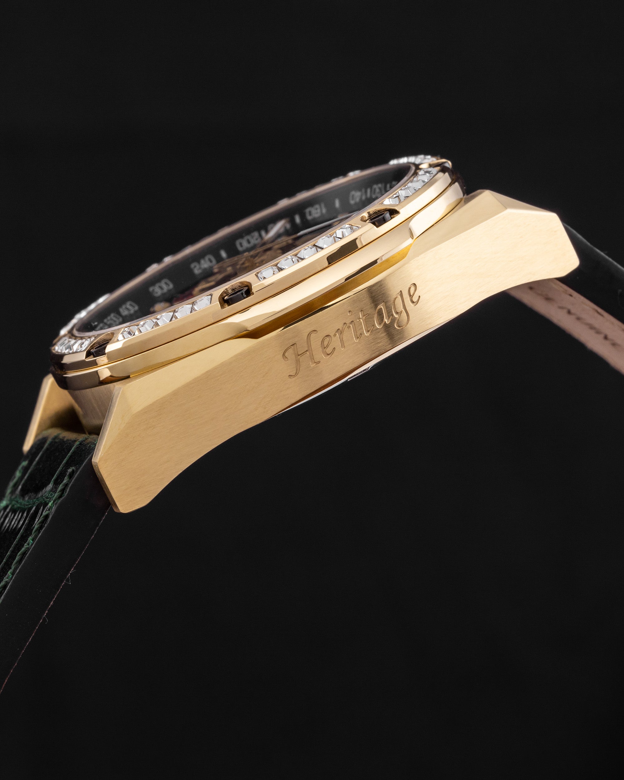 RAWR III TW024E-D8 (Gold/Black) with White Swarovski (Green Bamboo Leather Strap)