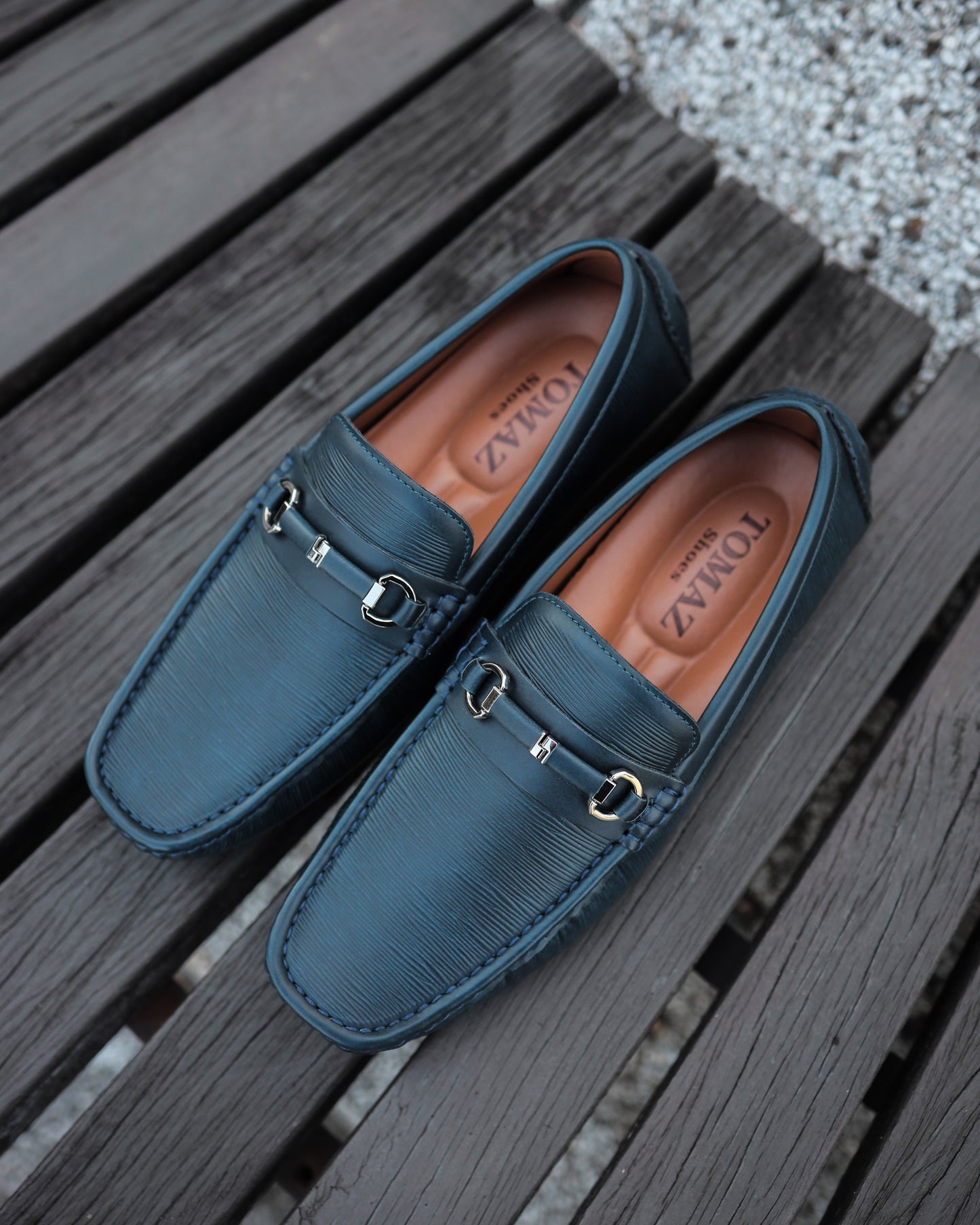 Tomaz C506 Men's Buckle Moccasins (Navy)