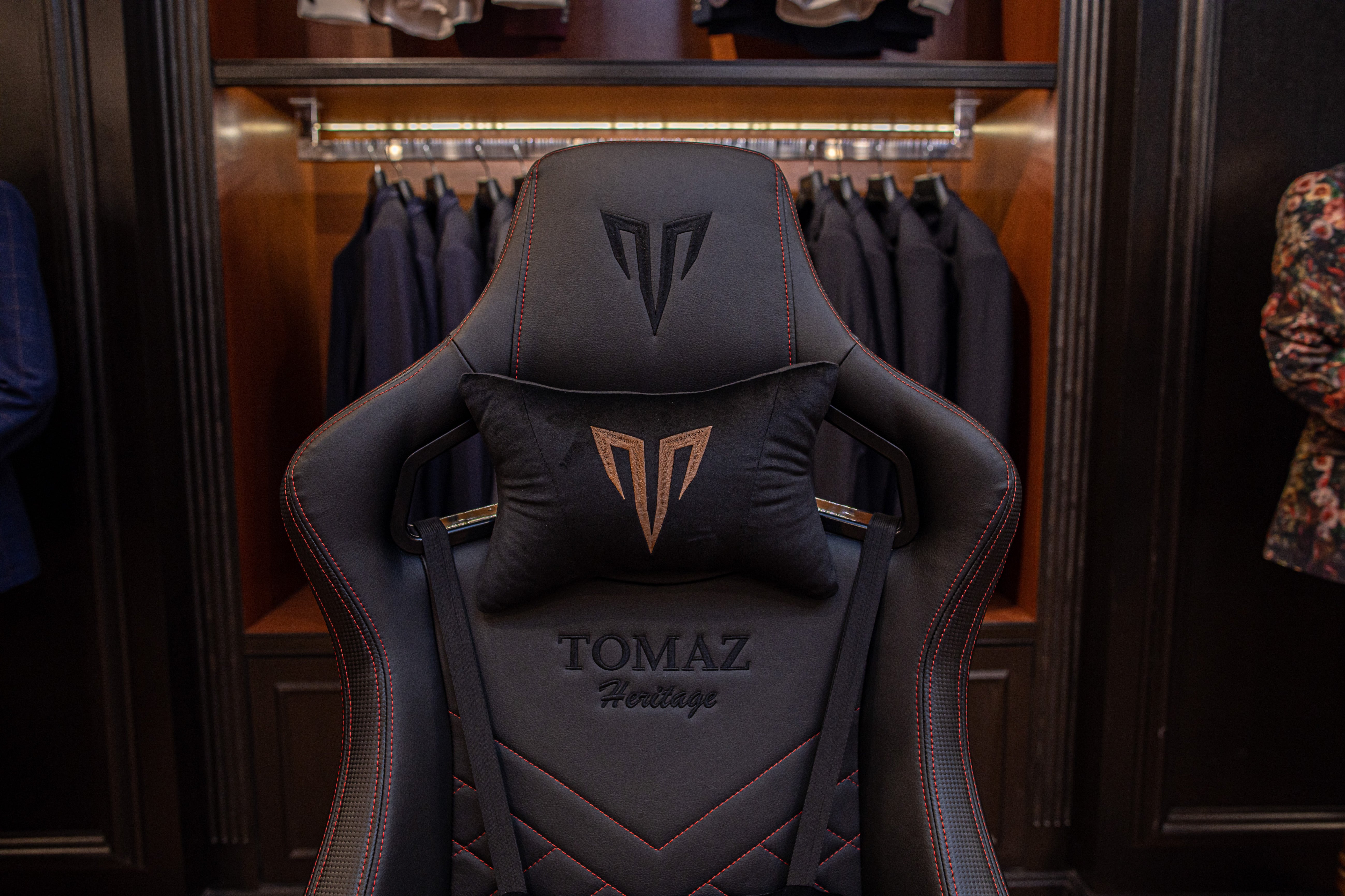 Tomaz Syrix II Gaming Chair (Black/Red) gaming chair, best gaming chair, gaming chair Malaysia, gaming chair murah terbaik, kerusi gaming, kerusi gaming murah, gaming chair budget, gaming chair heavy duty