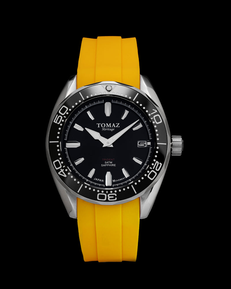 Trident  GR03A-D10 (Silver/Black) Yellow Silicone Strap