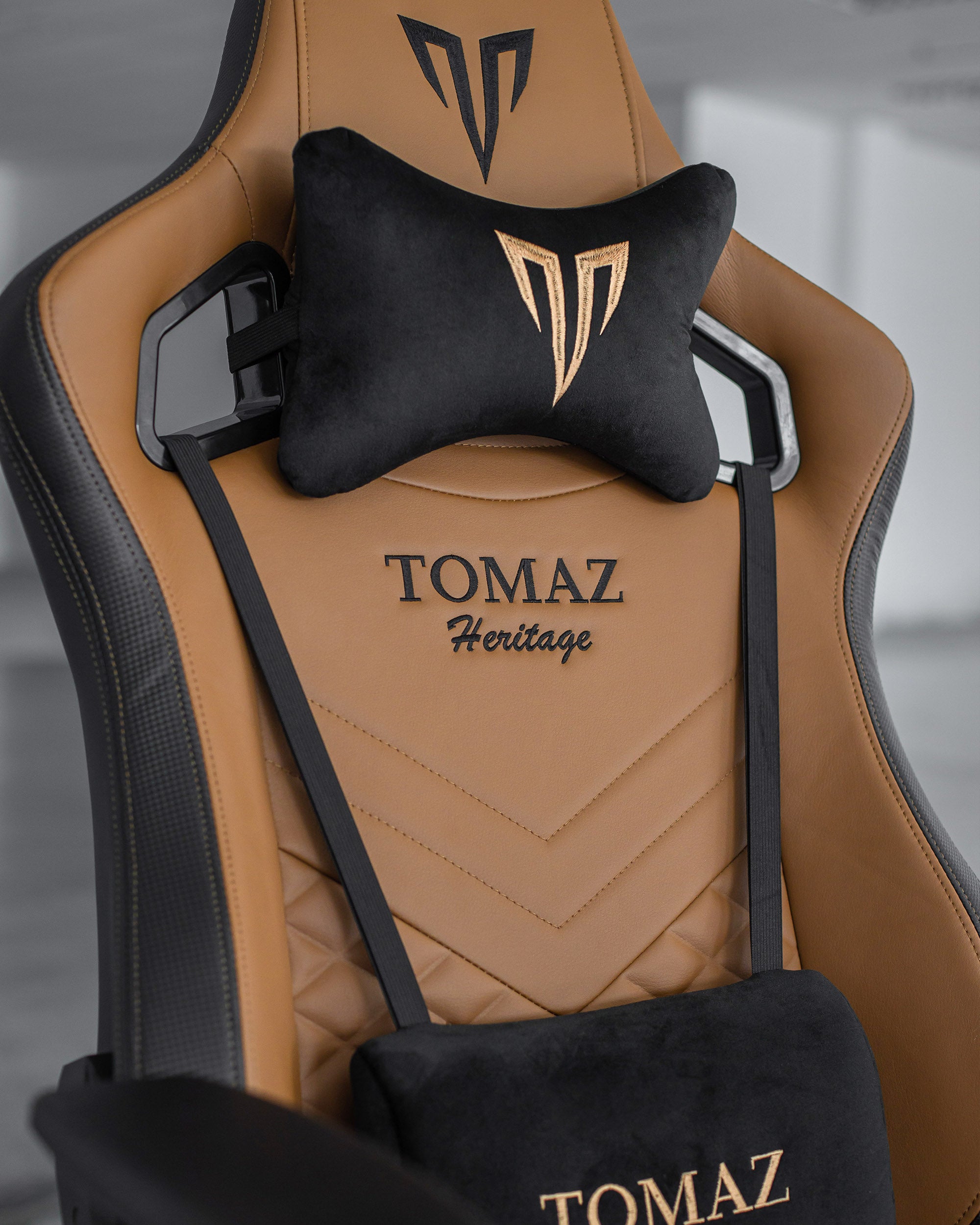 Tomaz Syrix II Gaming Chair (Brown) gaming chair, best gaming chair, gaming chair Malaysia, gaming chair murah terbaik, kerusi gaming, kerusi gaming murah, gaming chair budget, gaming chair heavy duty