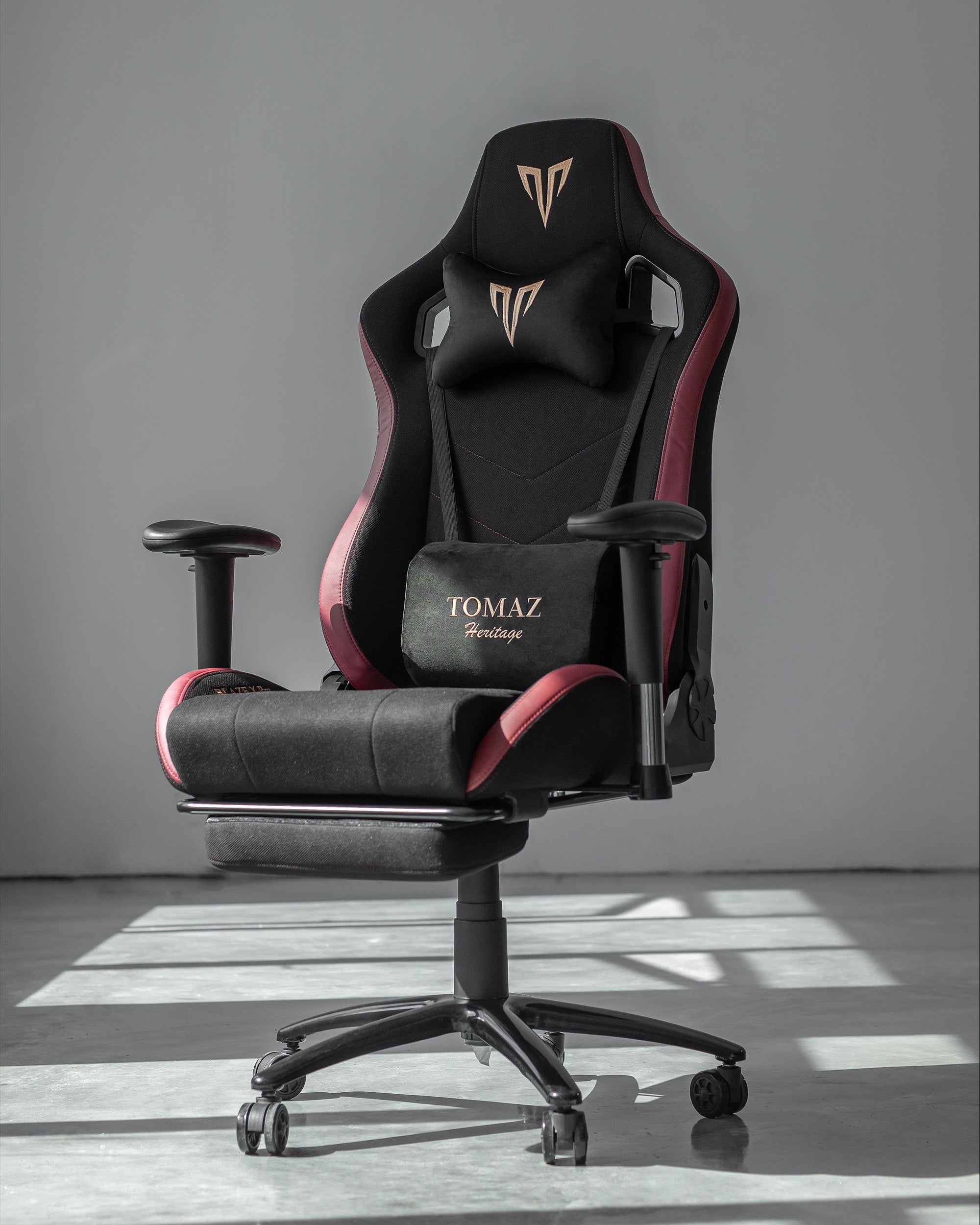 Gaming chair tomaz sale