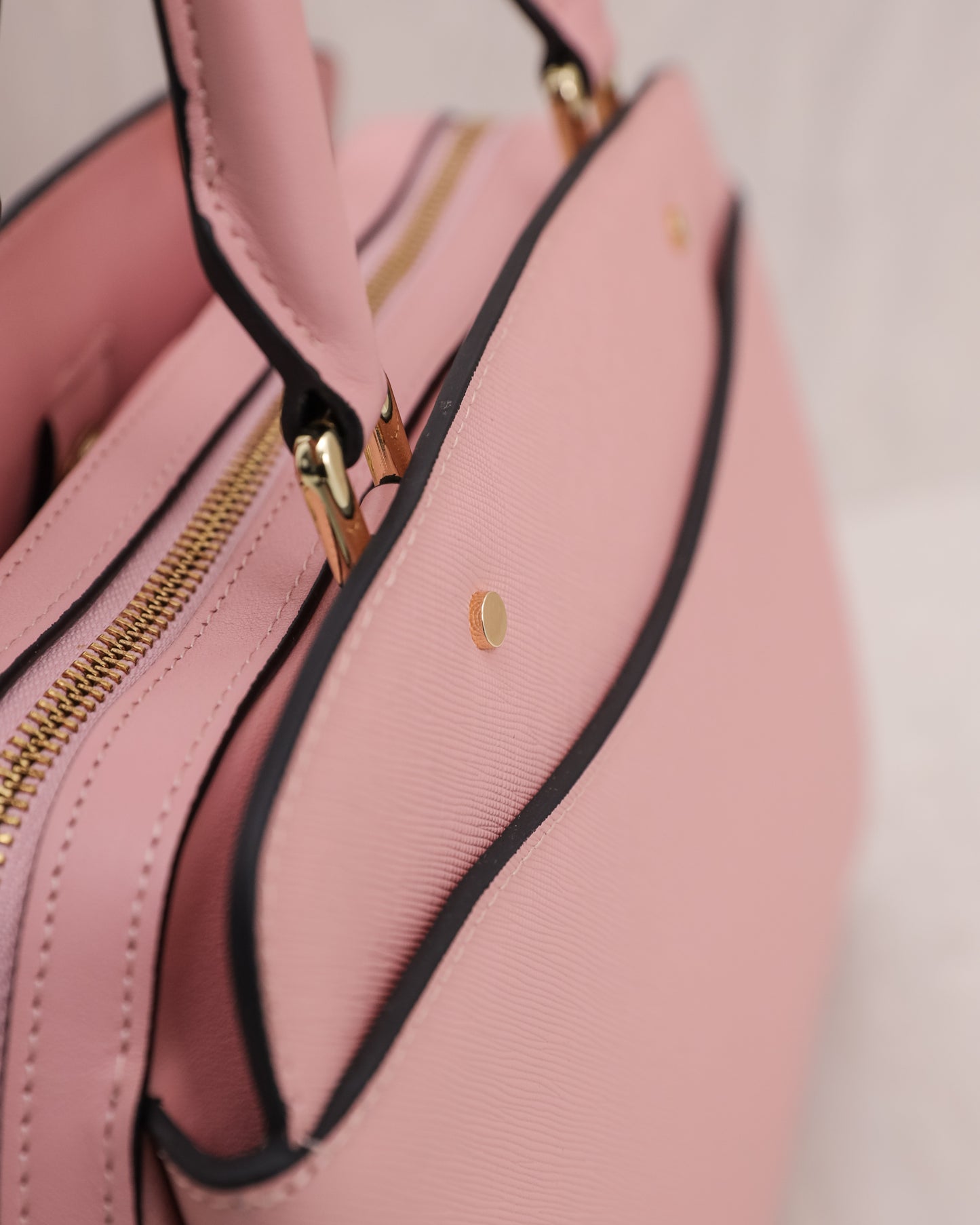 Tomaz BL106 Ladies Handbag (Light Pink)