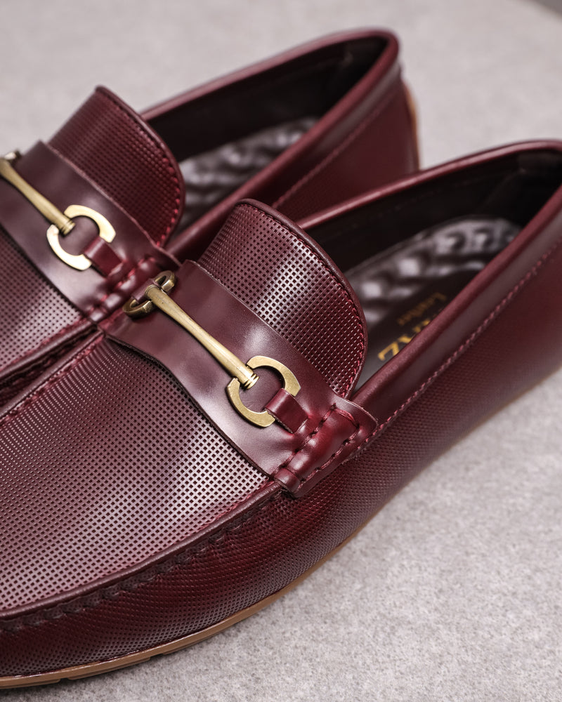 
                  
                    Load image into Gallery viewer, Tomaz C376 Men&amp;#39;s Buckle Moccasins (Wine)
                  
                