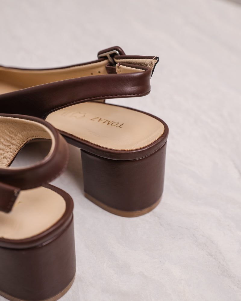 
                  
                    Load image into Gallery viewer, Tomaz YX10 Ladies Slingback Block Heels (Coffee)
                  
                