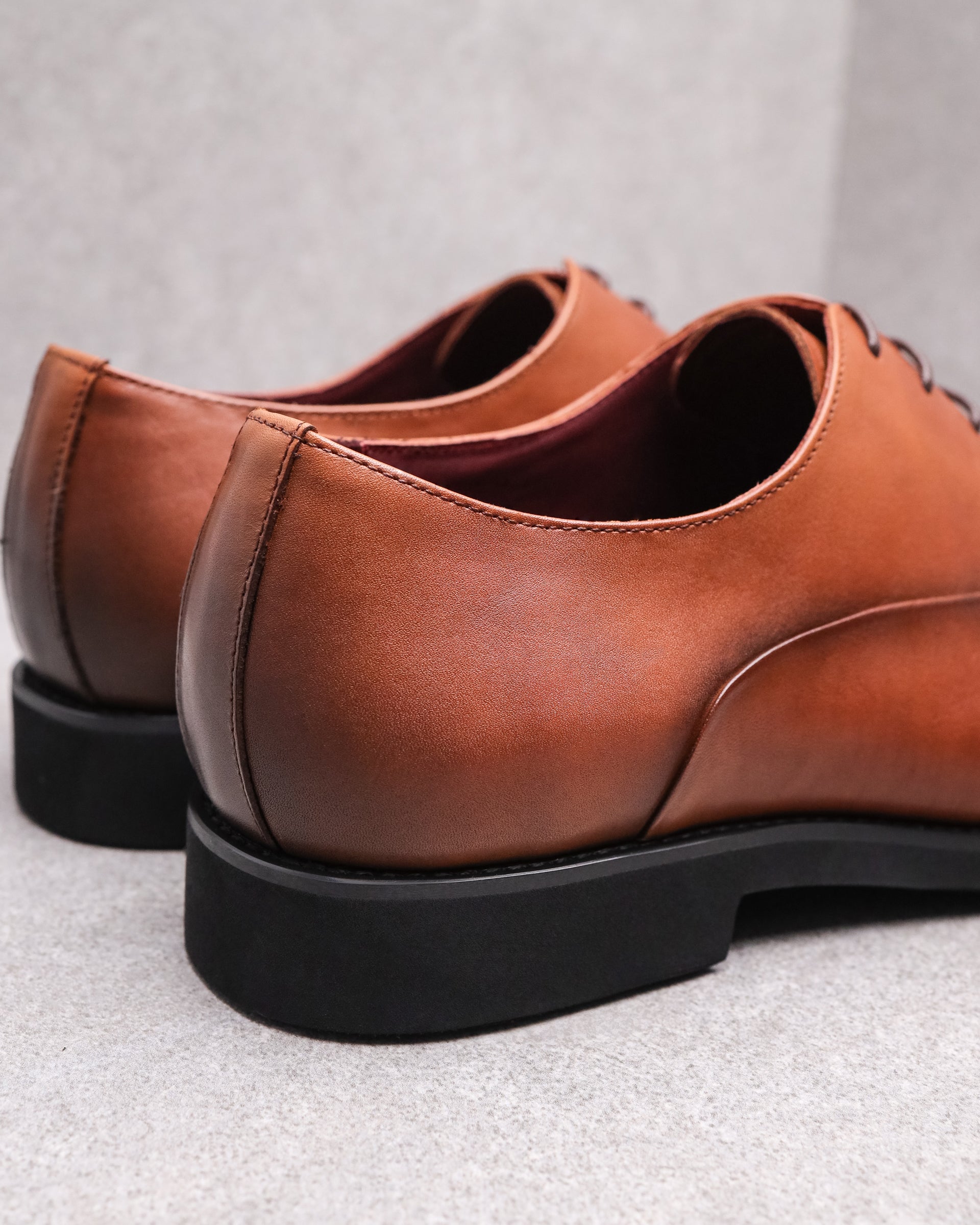 Tomaz HF047 Men's Cap Toe Oxford (Brown)