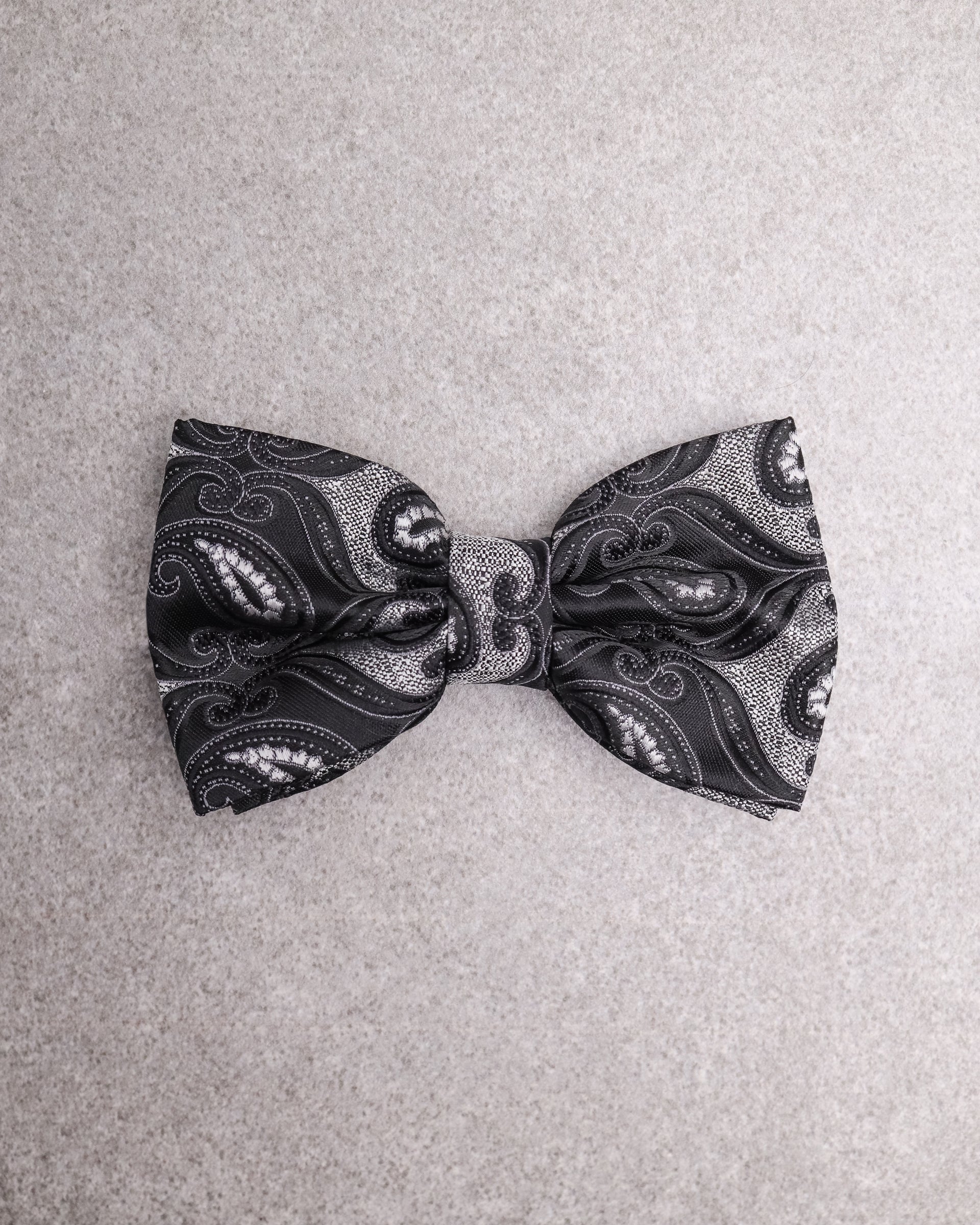 Tomaz TA04-04 Bowtie (Black Design 5)