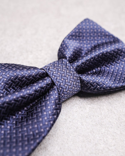 Tomaz TA04-13 Bowtie Polka Dot (Purple)