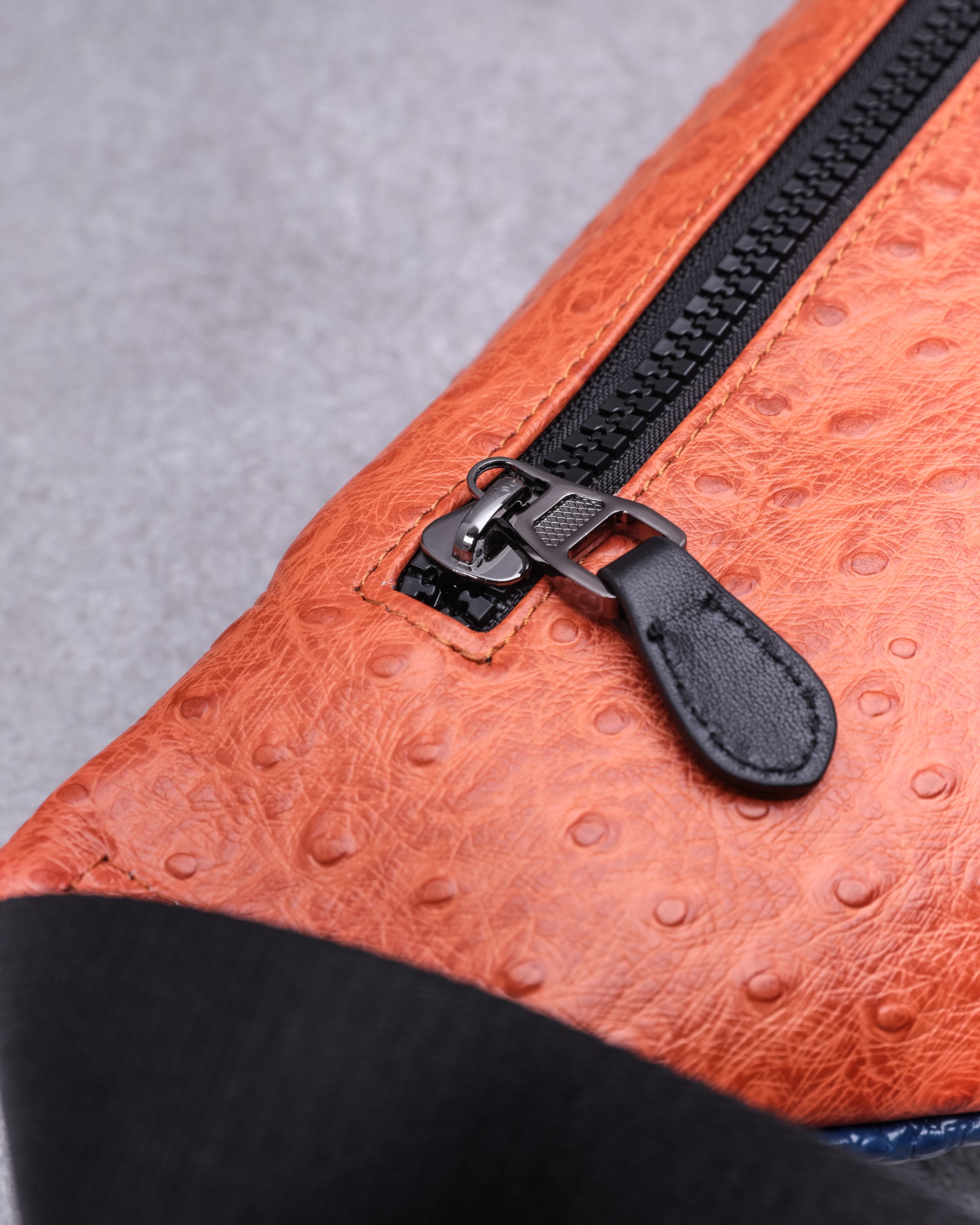 Tomaz Mikael NT317 Sling Bag (Orange/Blue)