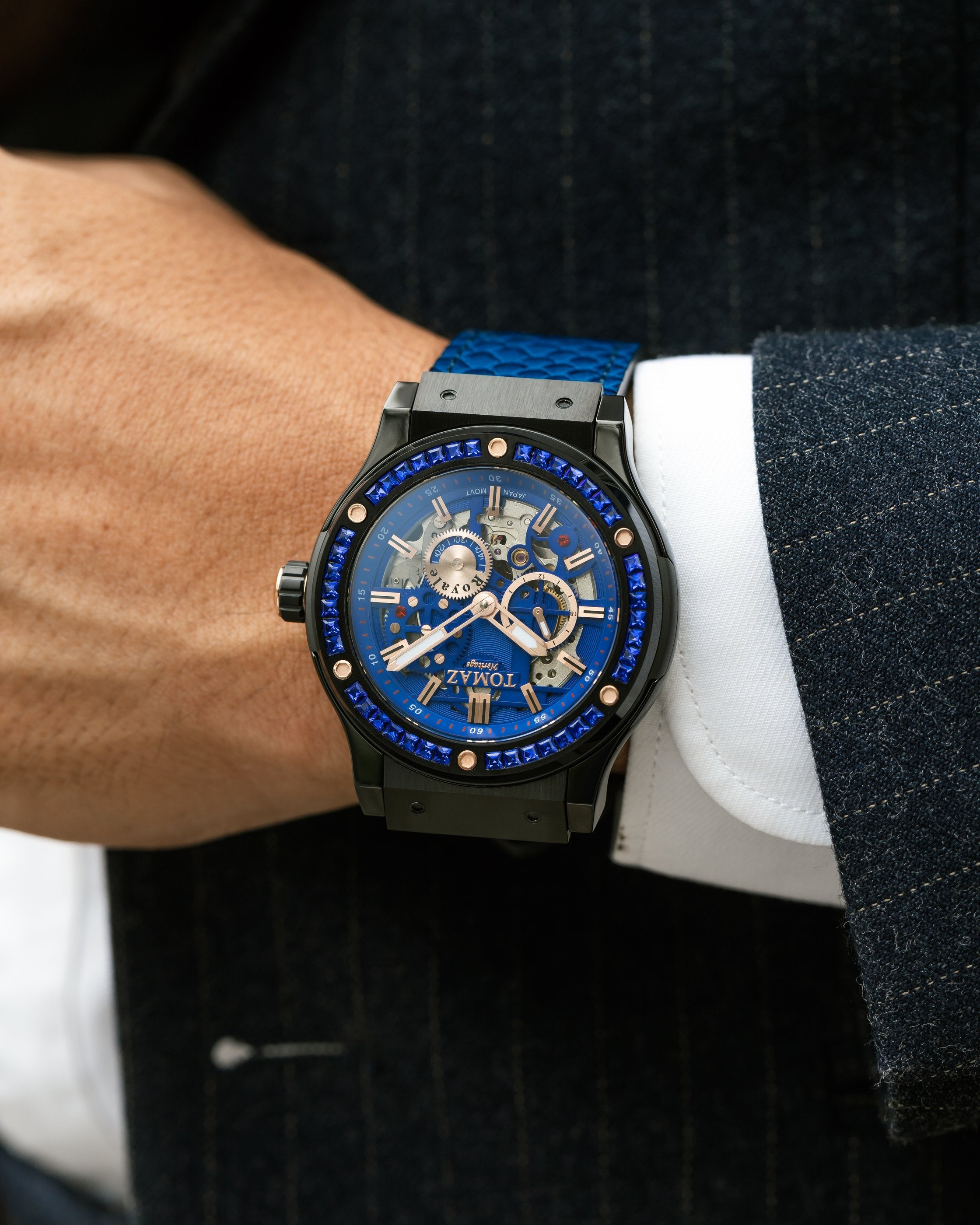 Tomaz Royale TW014B-D3 Crystal Watch – Salmon Leather Strap